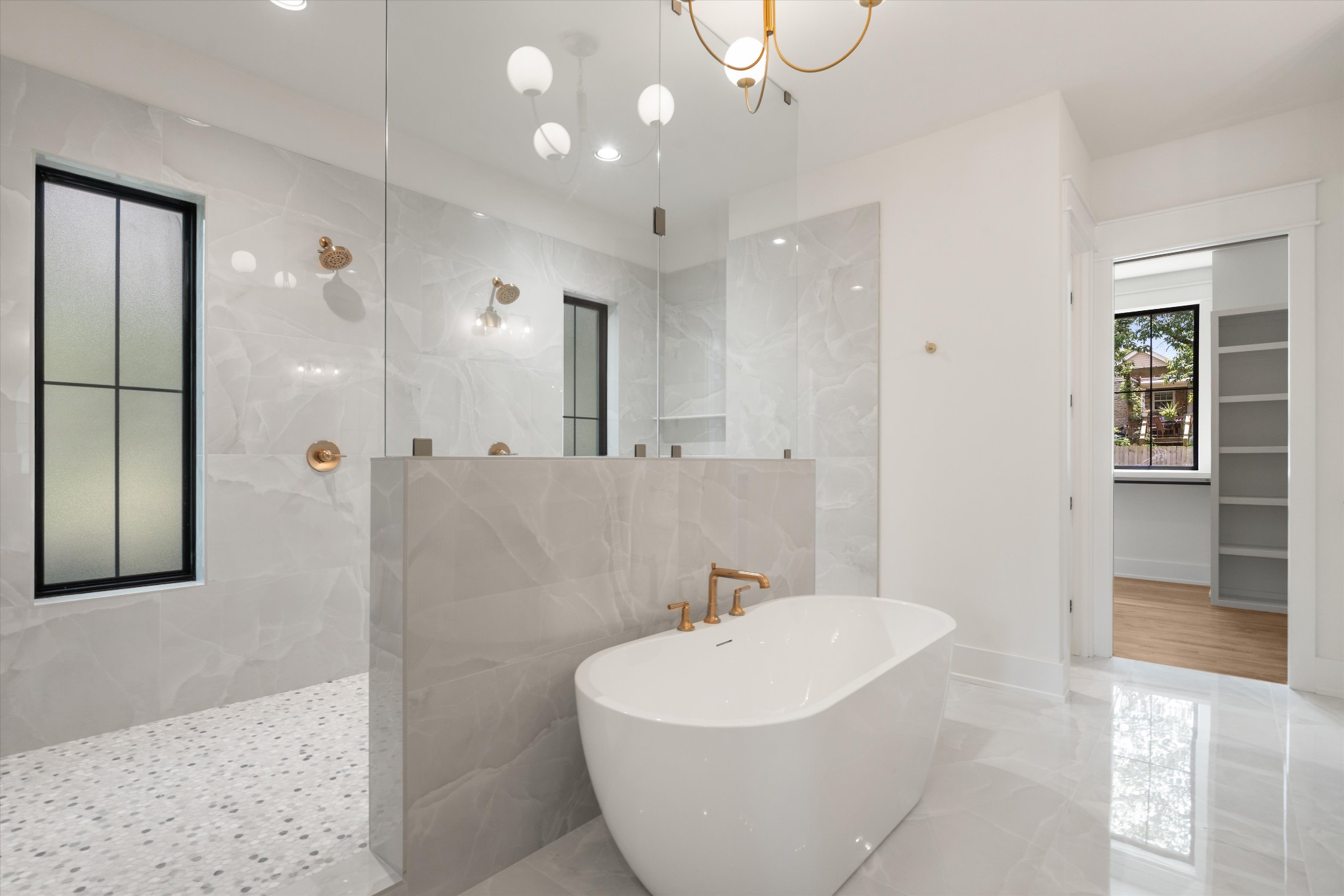 2018 Overhill Dr Property Photo 28