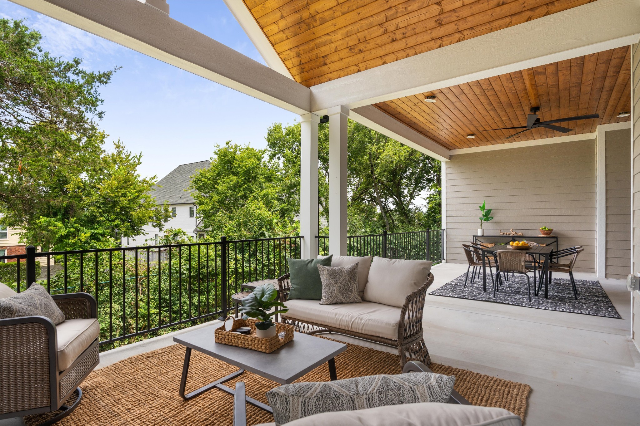 2018 Overhill Dr Property Photo 40