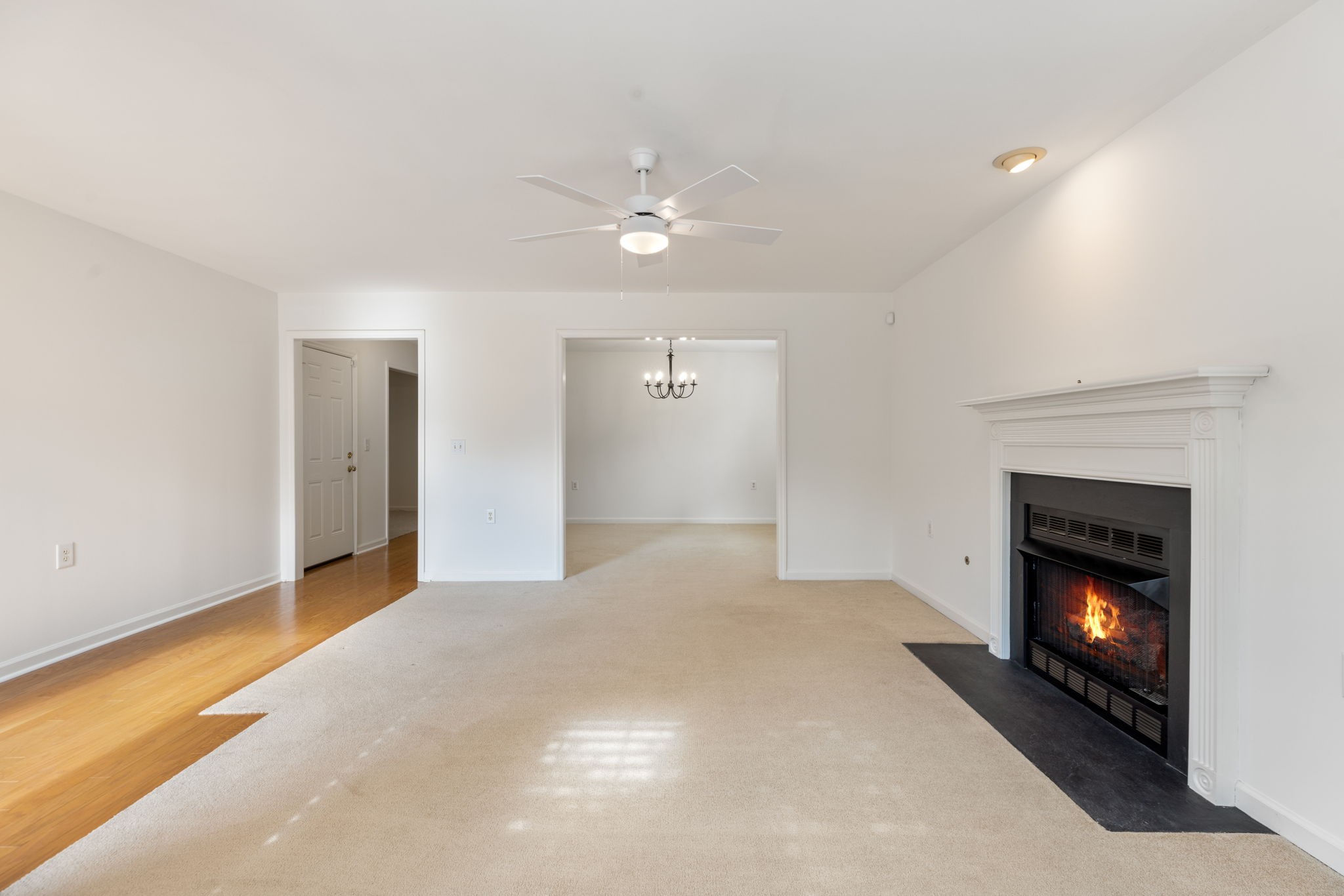 39 Chadwell Ln Property Photo 11