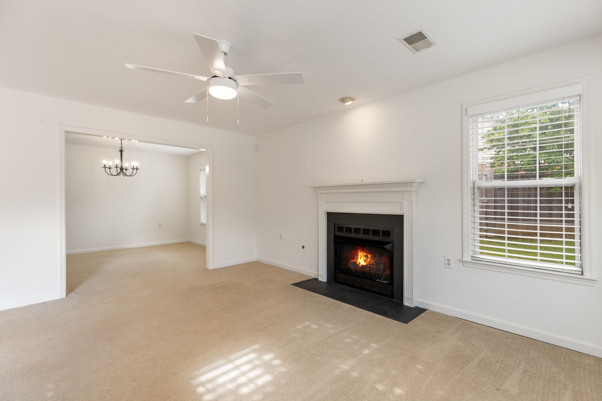 39 Chadwell Ln Property Photo 12