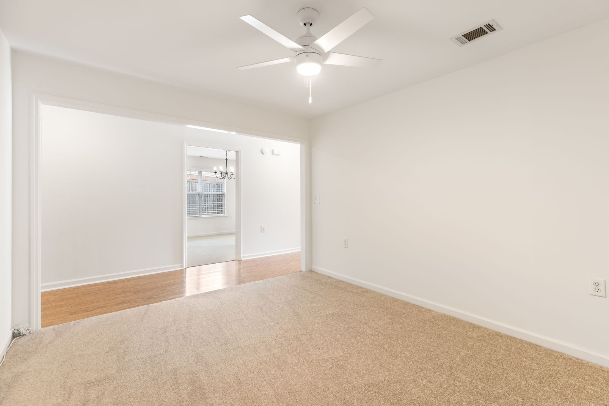 39 Chadwell Ln Property Photo 20