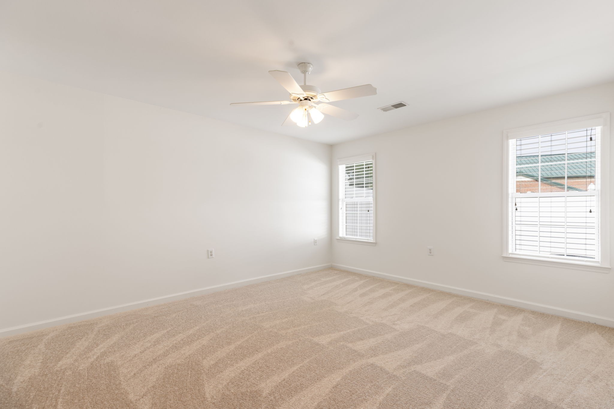 39 Chadwell Ln Property Photo 34