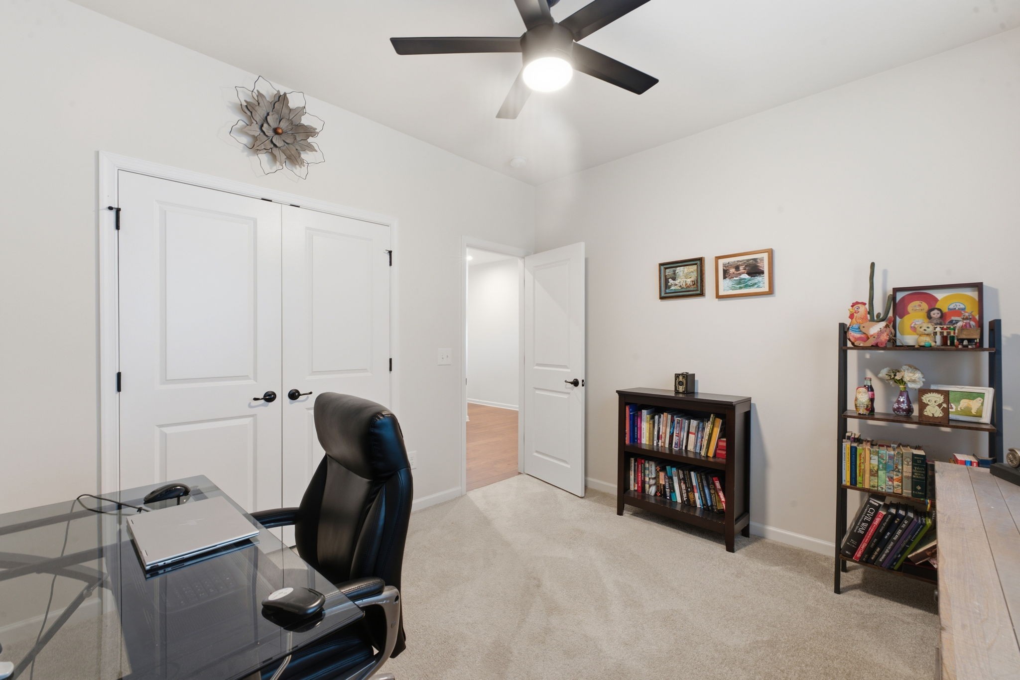 1015 Carnation Dr Property Photo 18