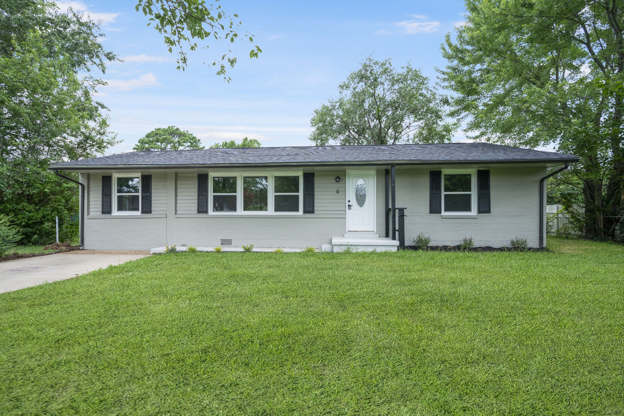 6 E Bel Air Blvd Property Photo 1