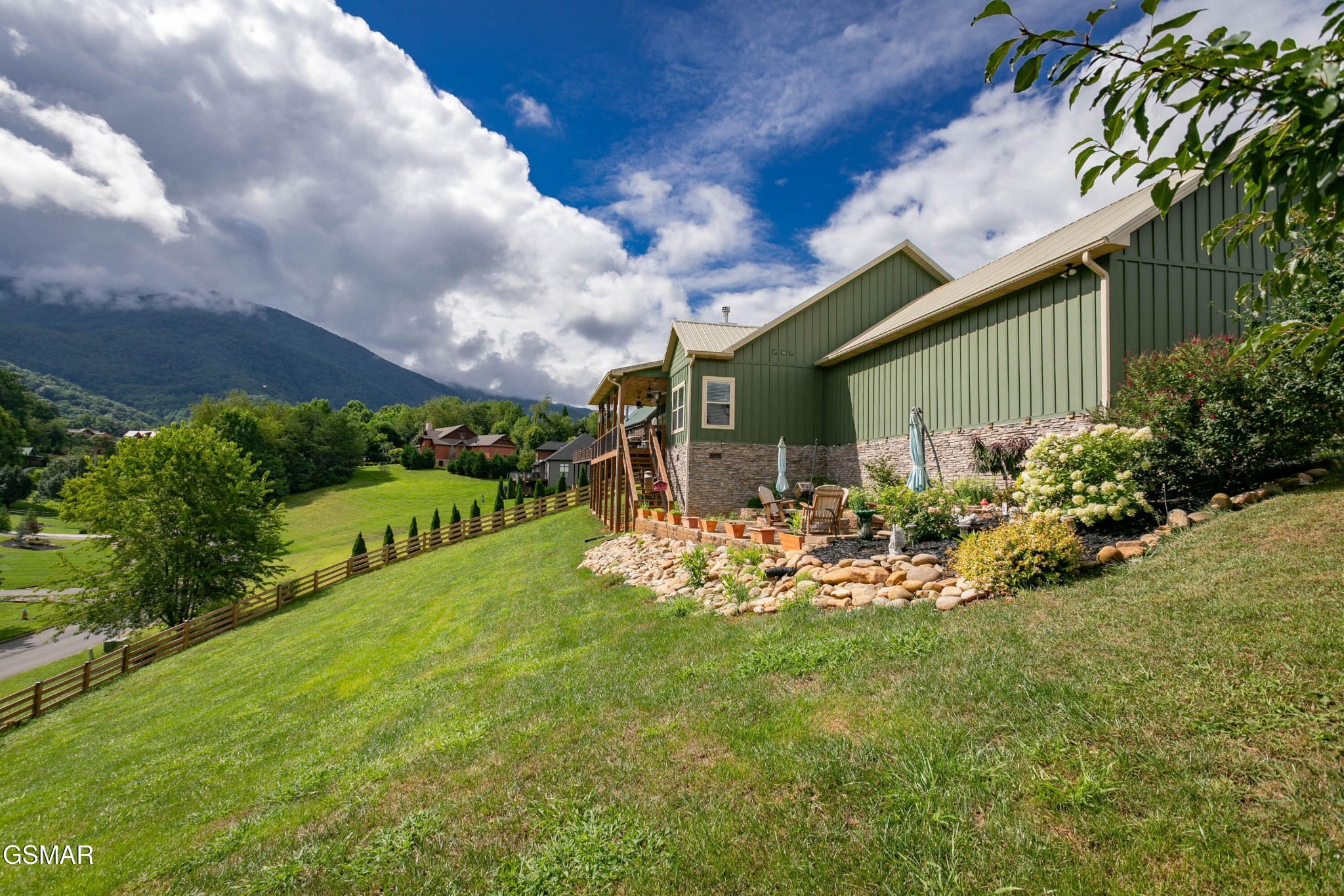 3446 Cove Meadows Drive Property Photo 12