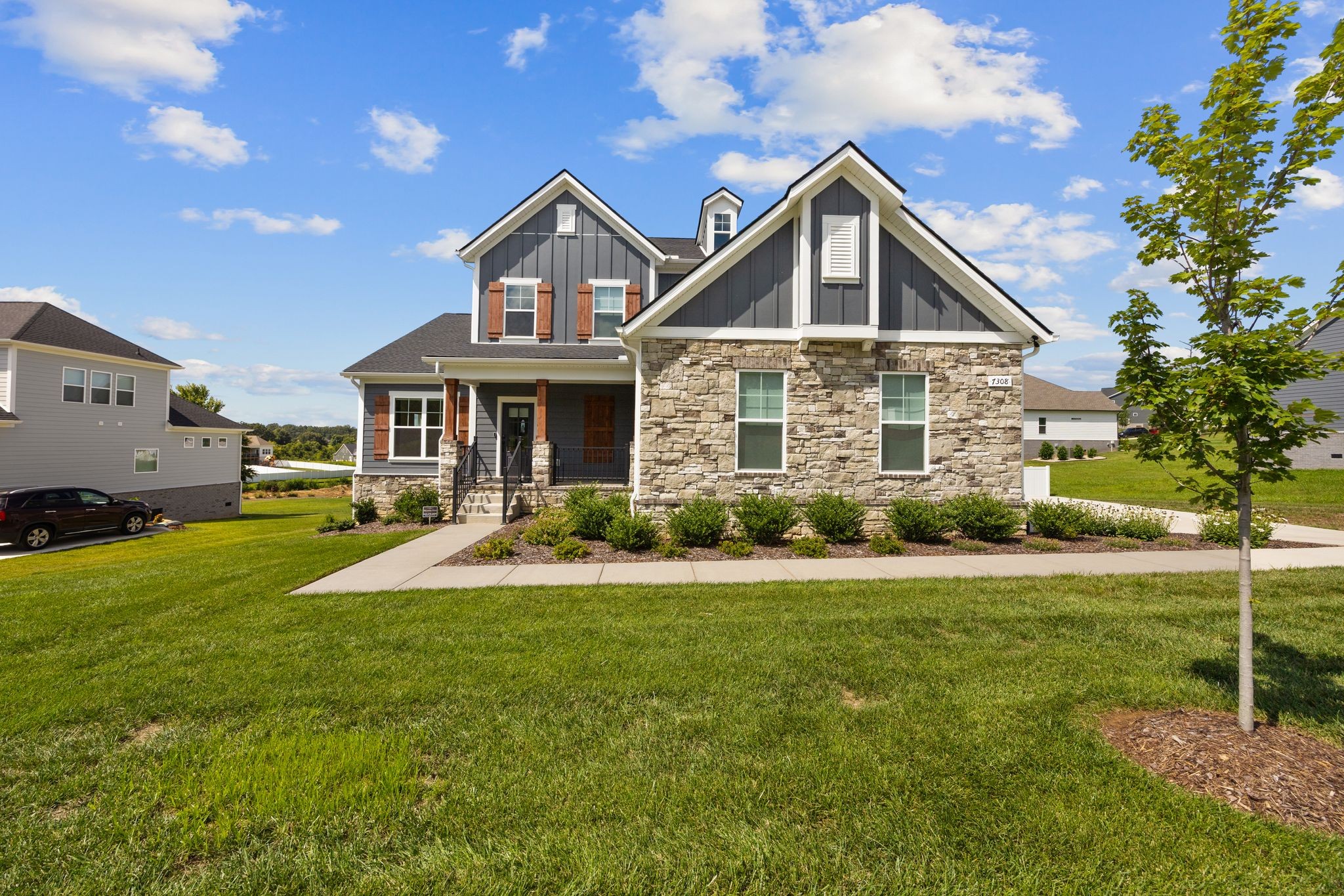 7308 Dutch River Cir Property Photo 1