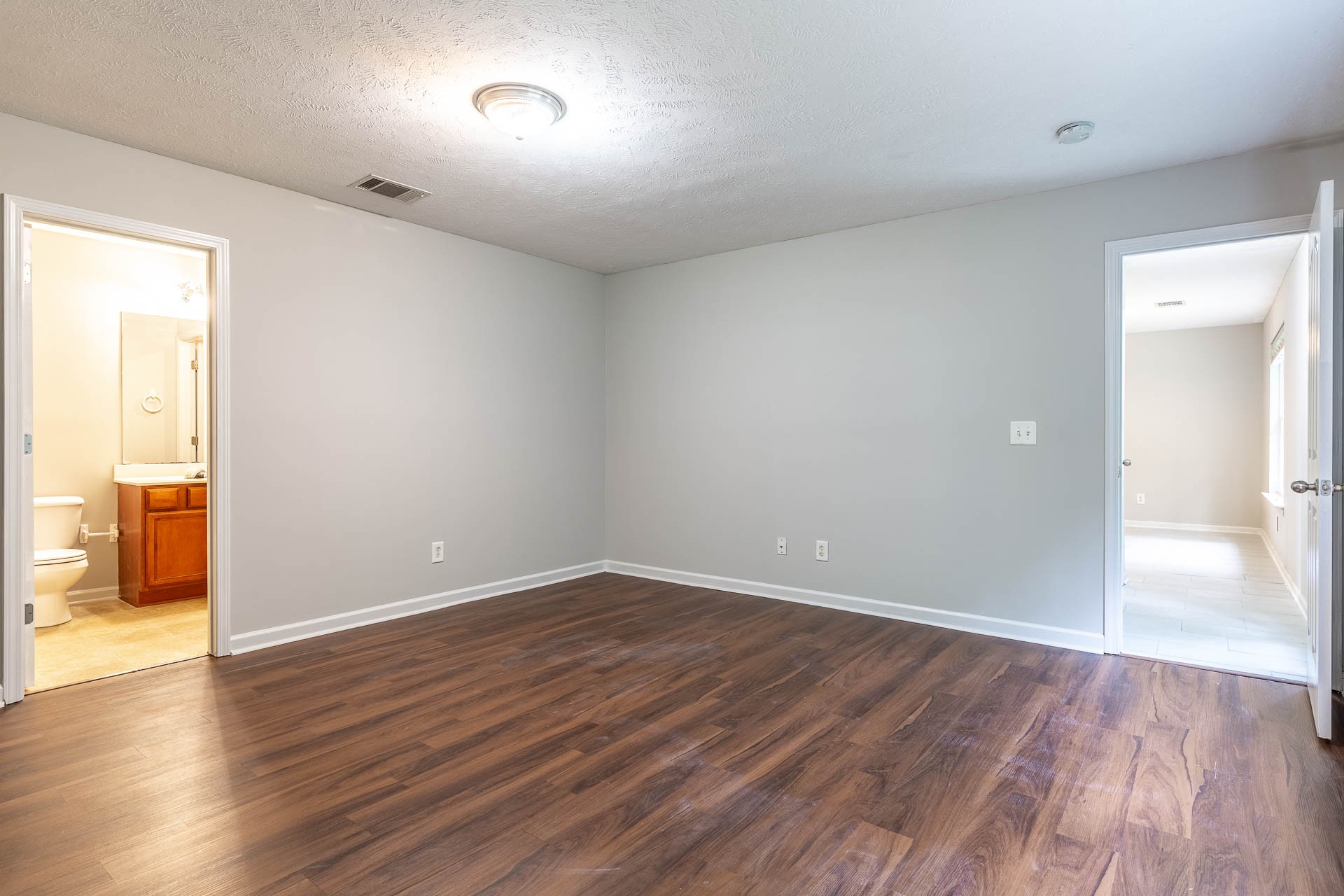 752 Holland Ridge Dr Property Photo 14