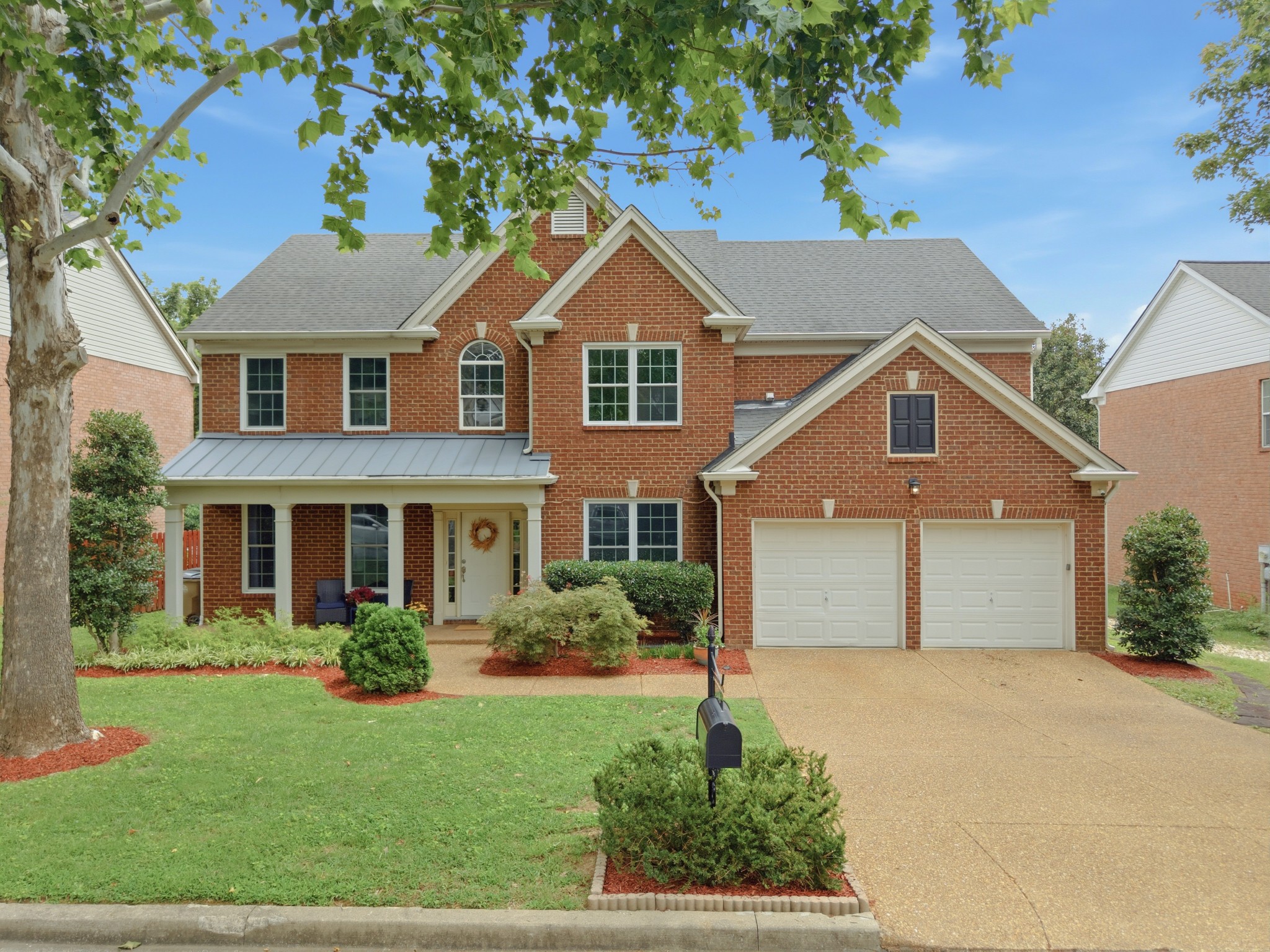 5516 Nevil Pt Property Photo 1