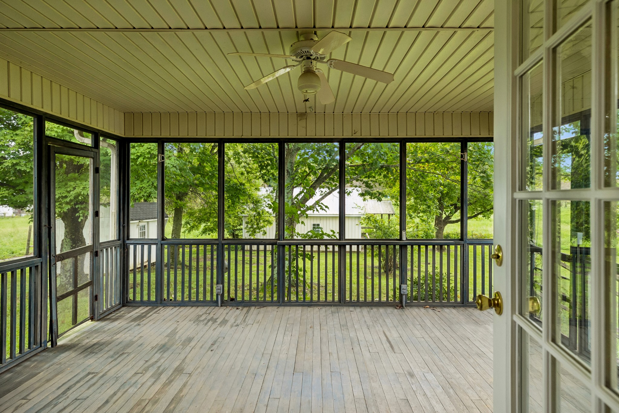 575 Centerville Rd Property Photo 27