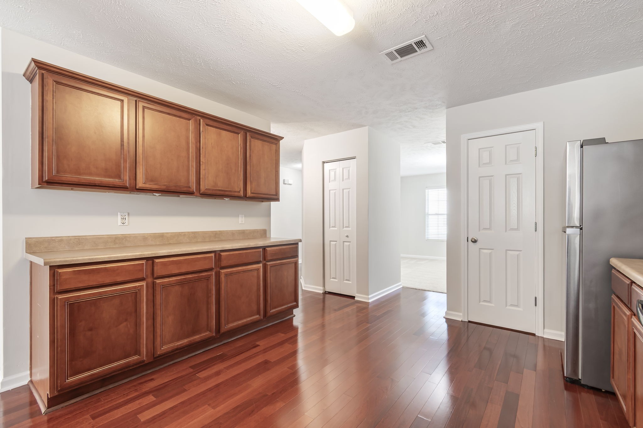 412 Elderberry Way Property Photo 11