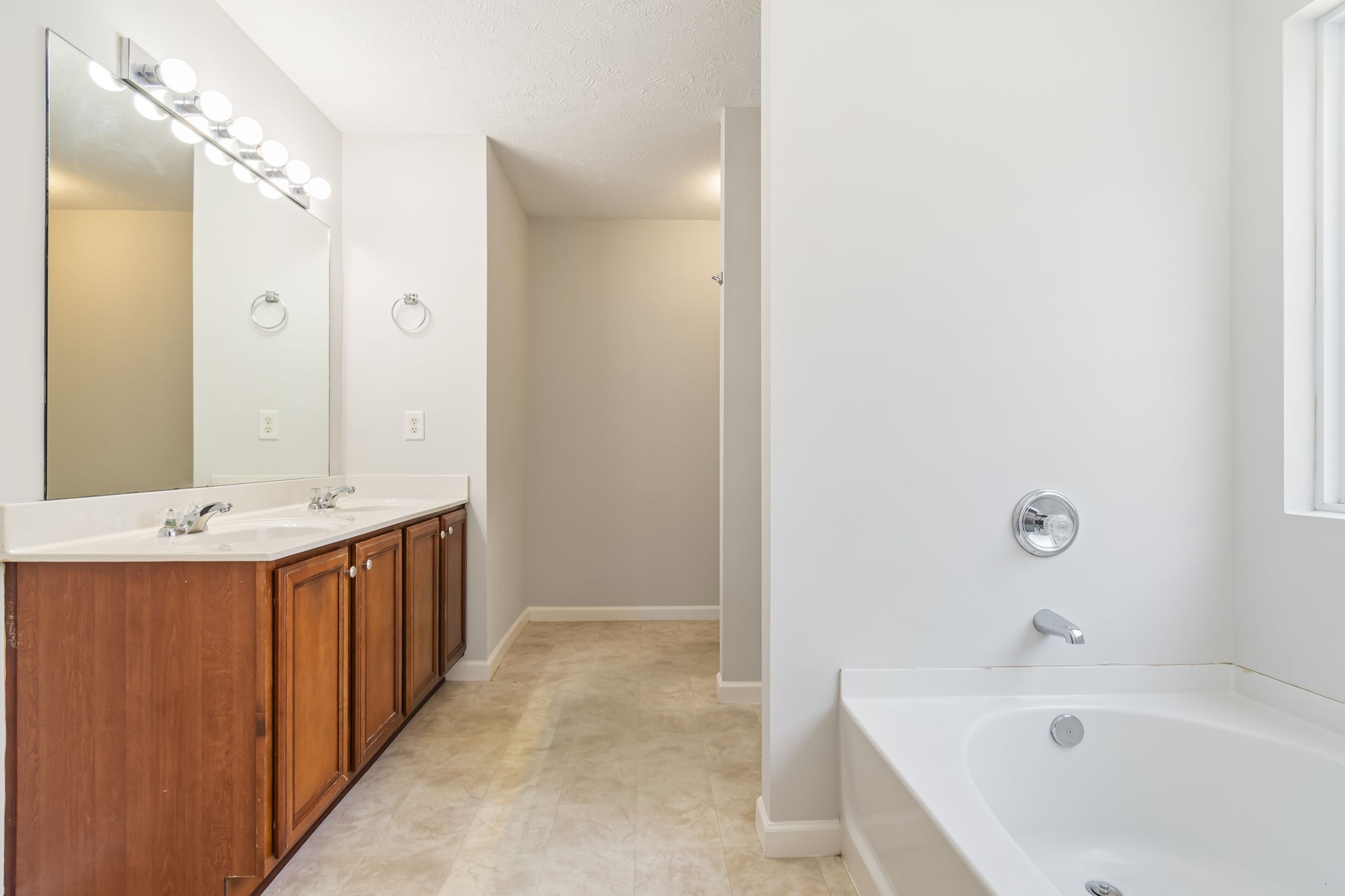 412 Elderberry Way Property Photo 37