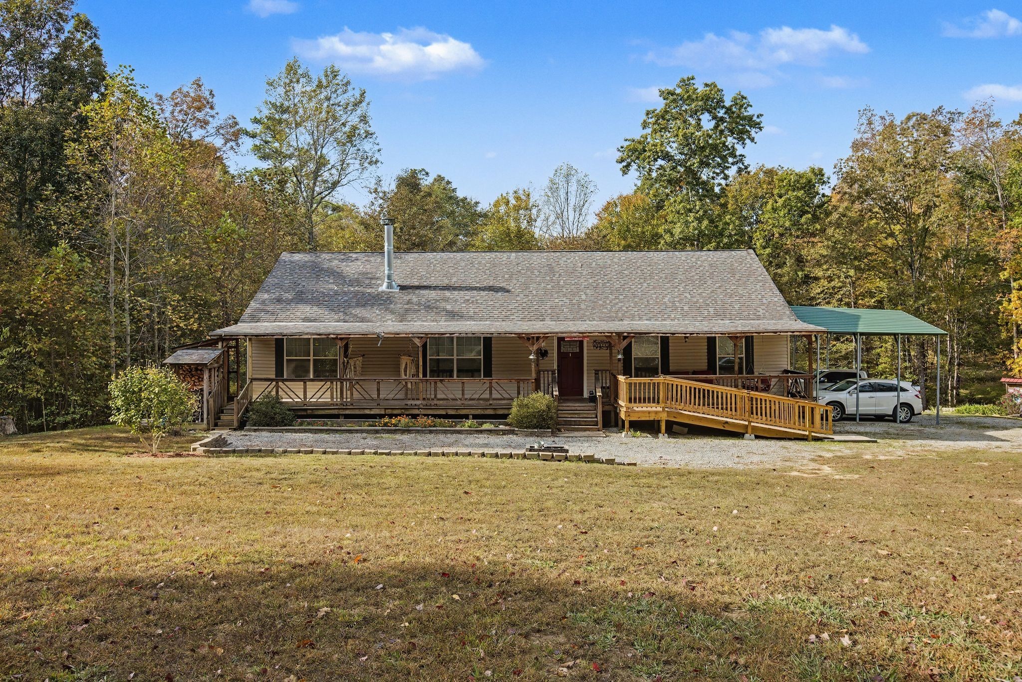 10878 Highway 7