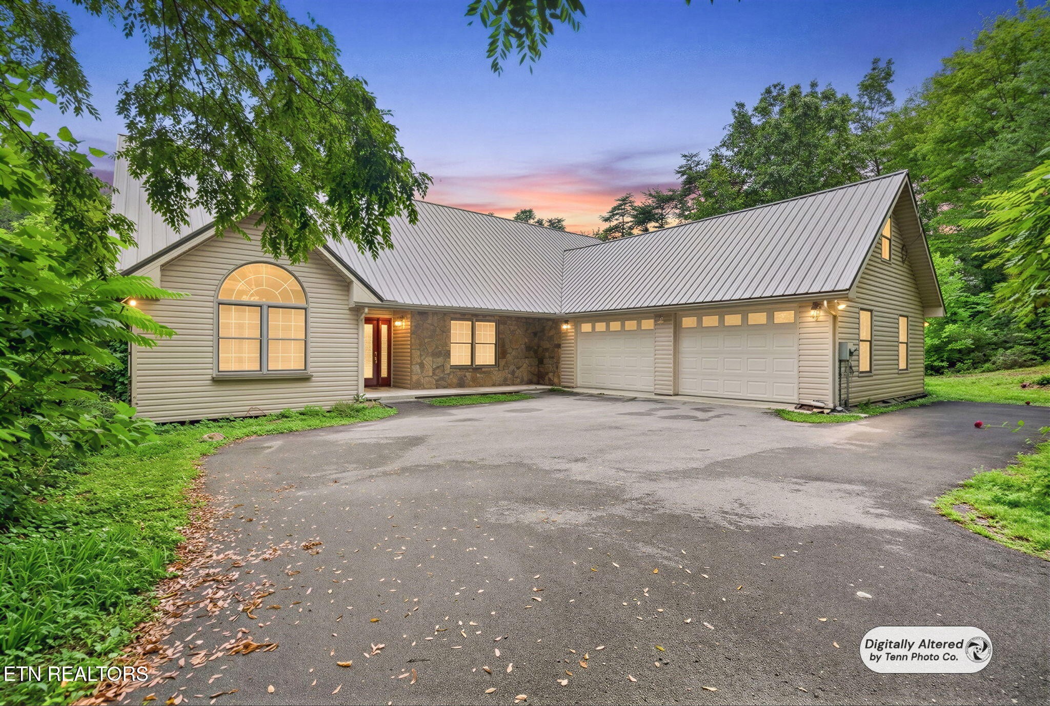 50 Ross Place Property Photo 1