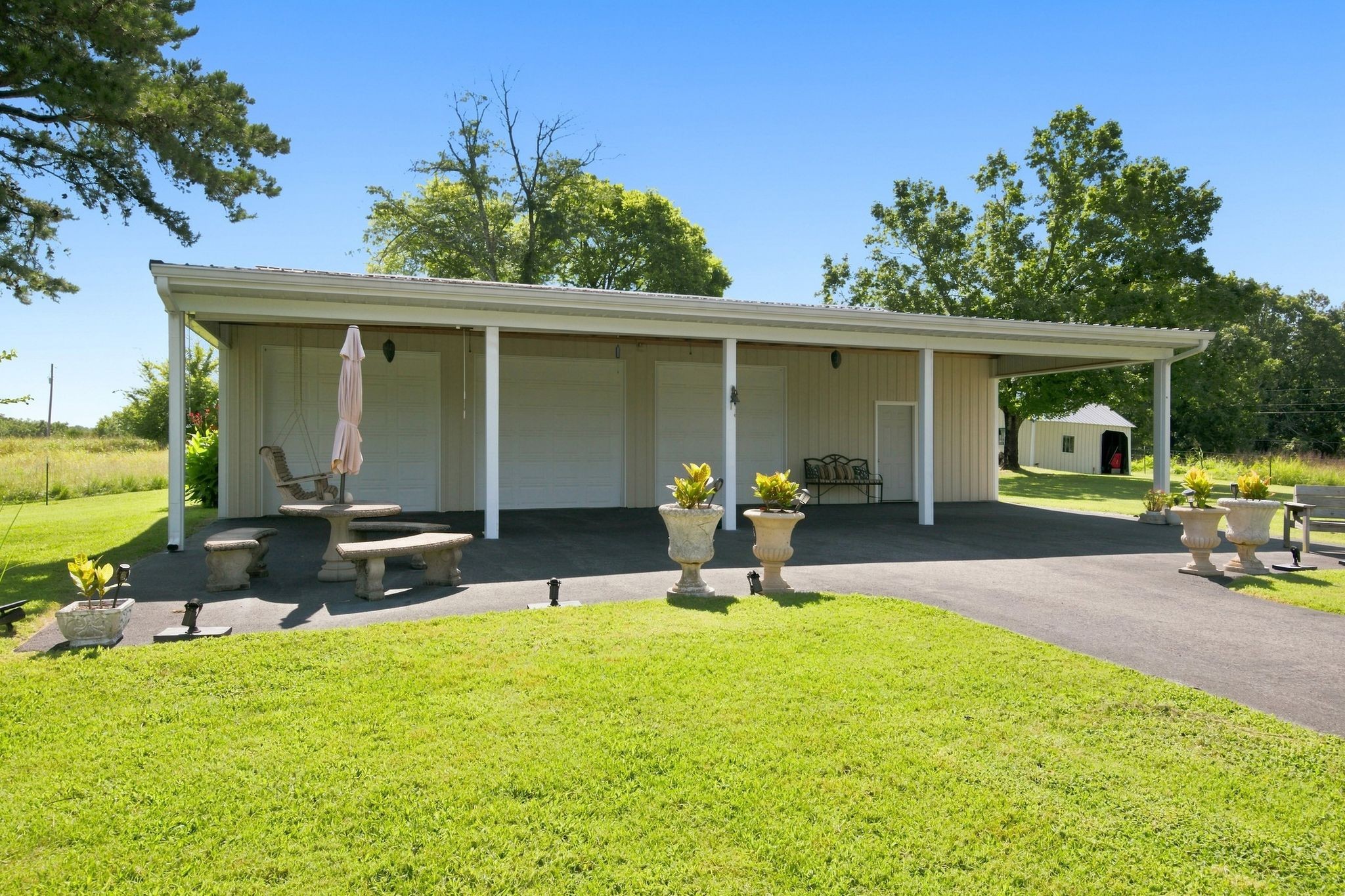 1160 Fleet Town Rd Property Photo 48