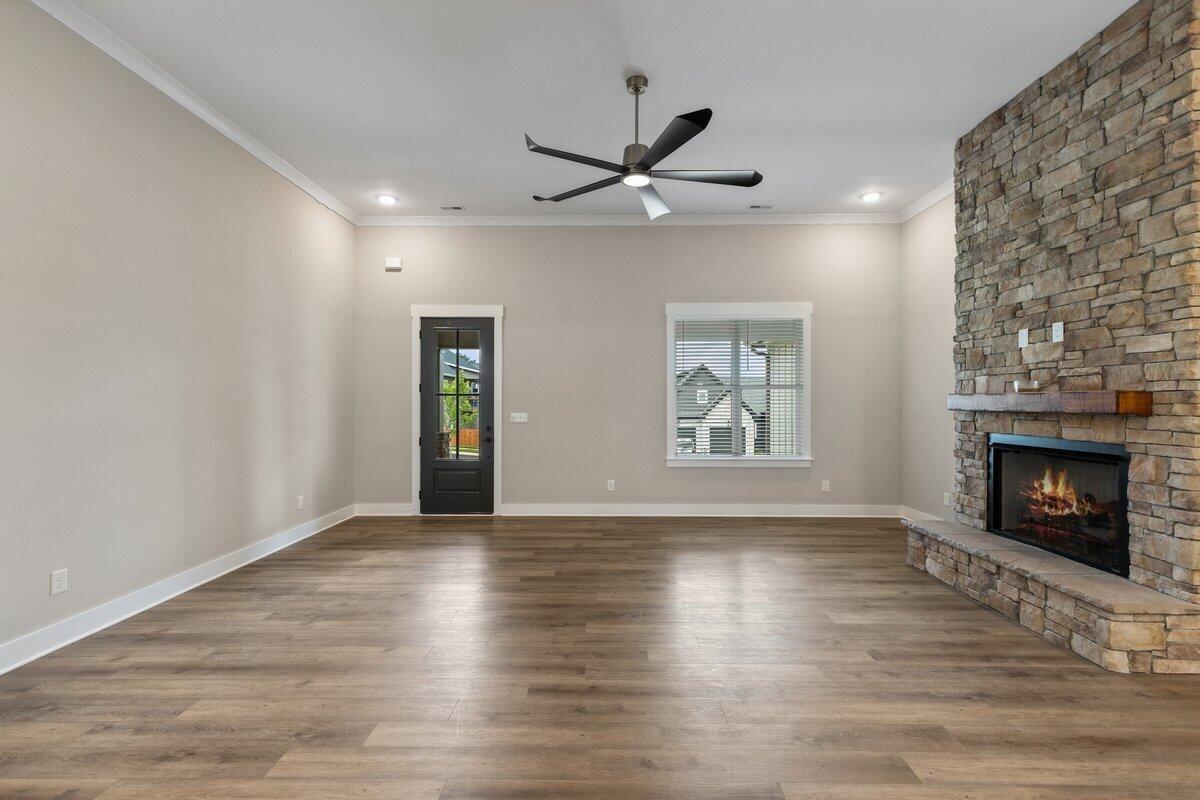 116 Bear Trace Lane, Nw Property Photo 6