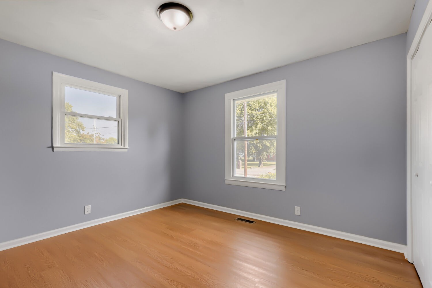 287 Hollywood Blvd Property Photo 12