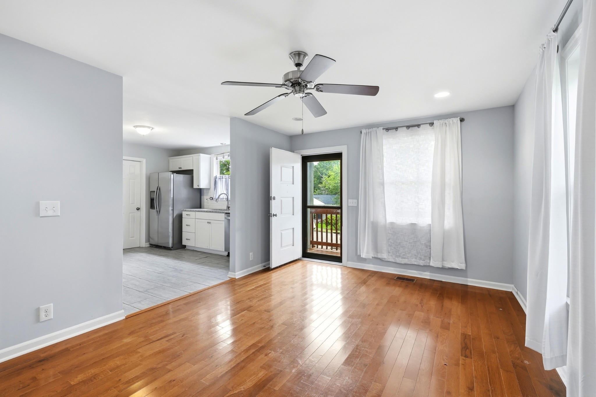 2603 Jenkins St Property Photo 1