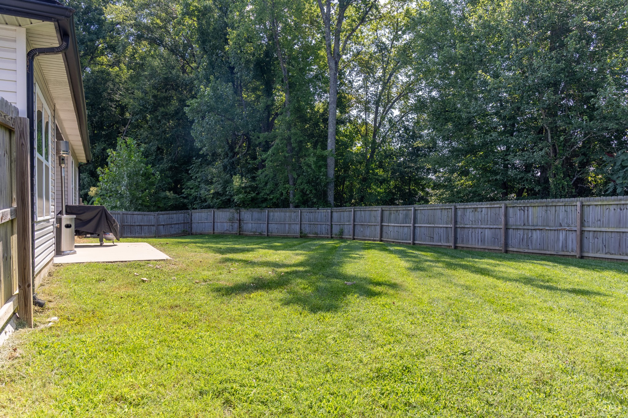618 Bassett Ln Property Photo 20
