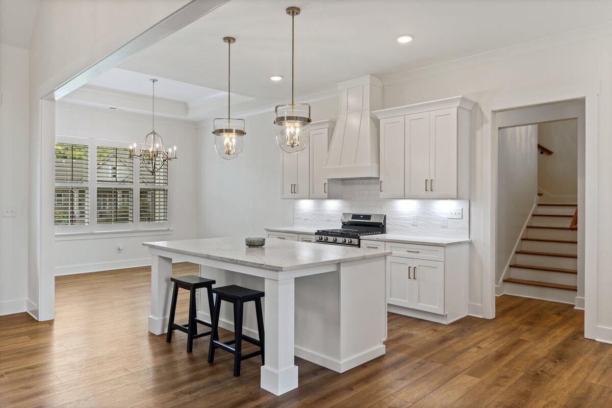 232 Winding Glen Drive, Nw Property Photo 10
