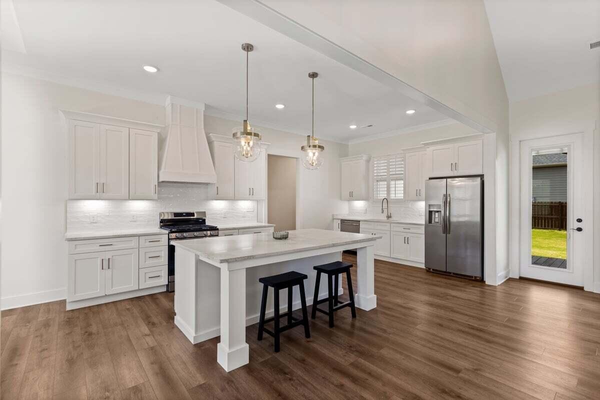 232 Winding Glen Drive, Nw Property Photo 14