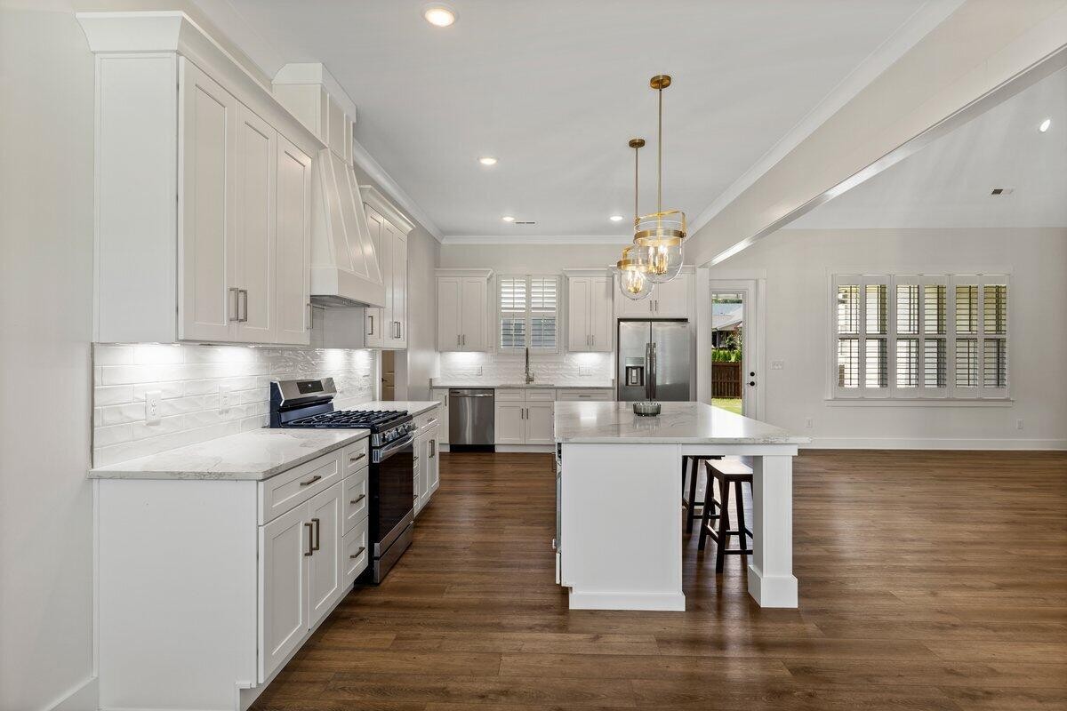 232 Winding Glen Drive, Nw Property Photo 19