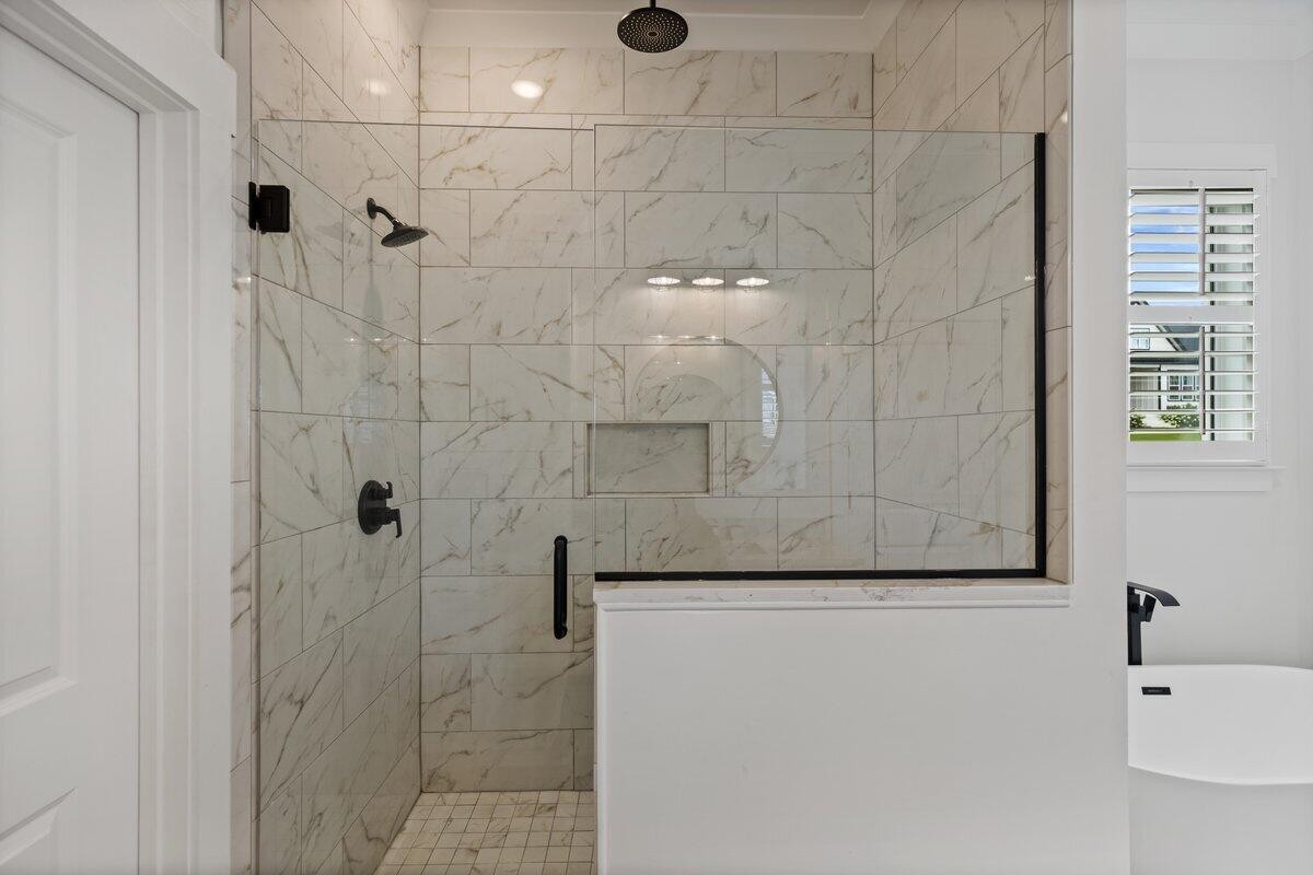 232 Winding Glen Drive, Nw Property Photo 31