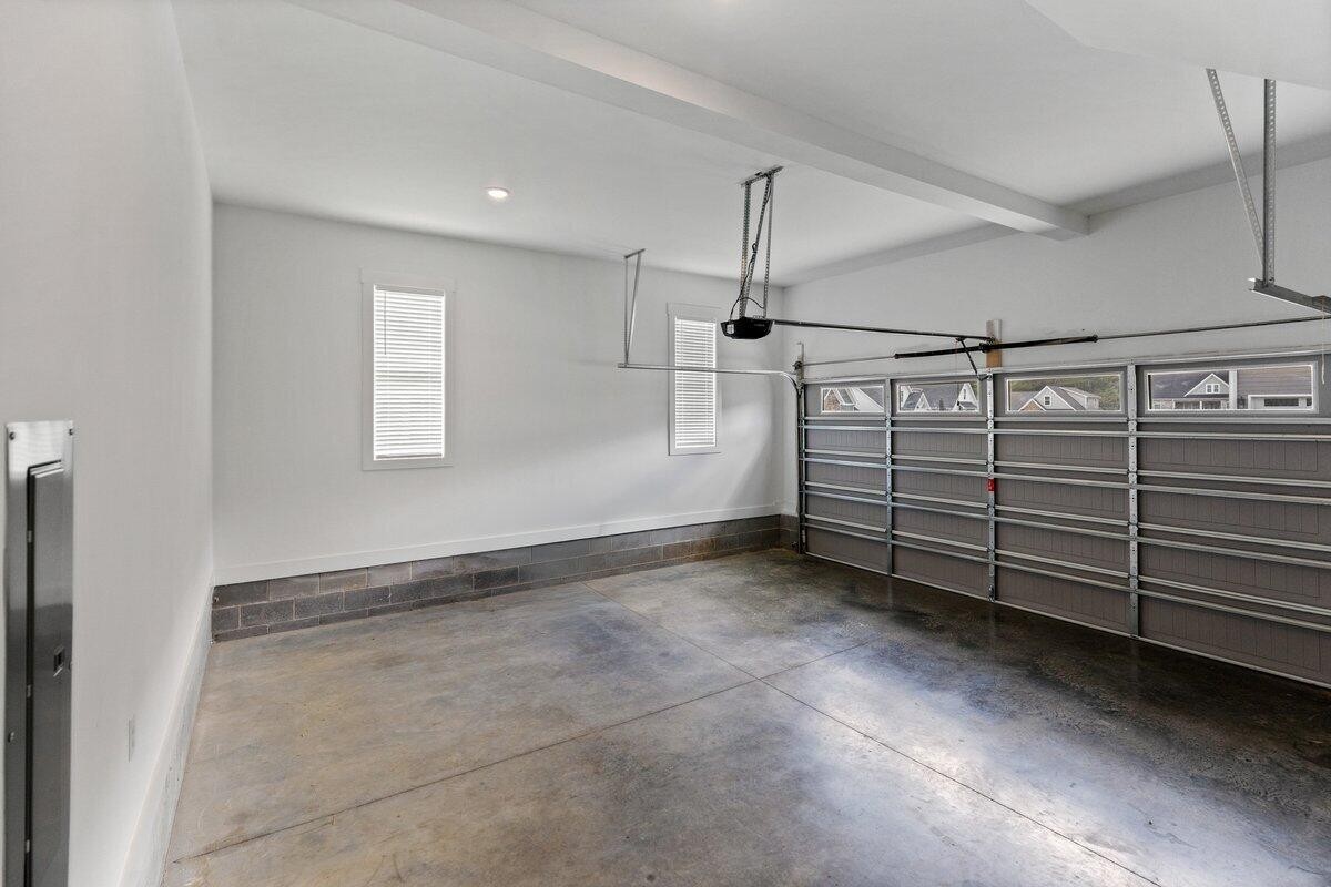 232 Winding Glen Drive, Nw Property Photo 44