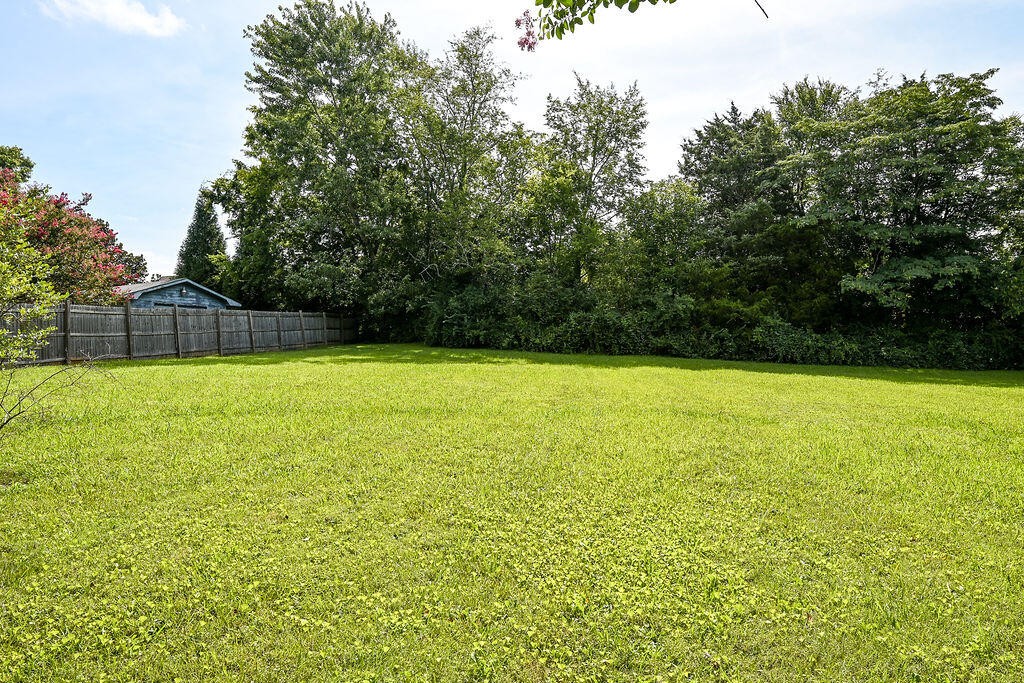 4110 Ne Pryor Road, Ne Property Photo 6