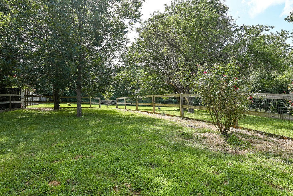 4110 Ne Pryor Road, Ne Property Photo 10