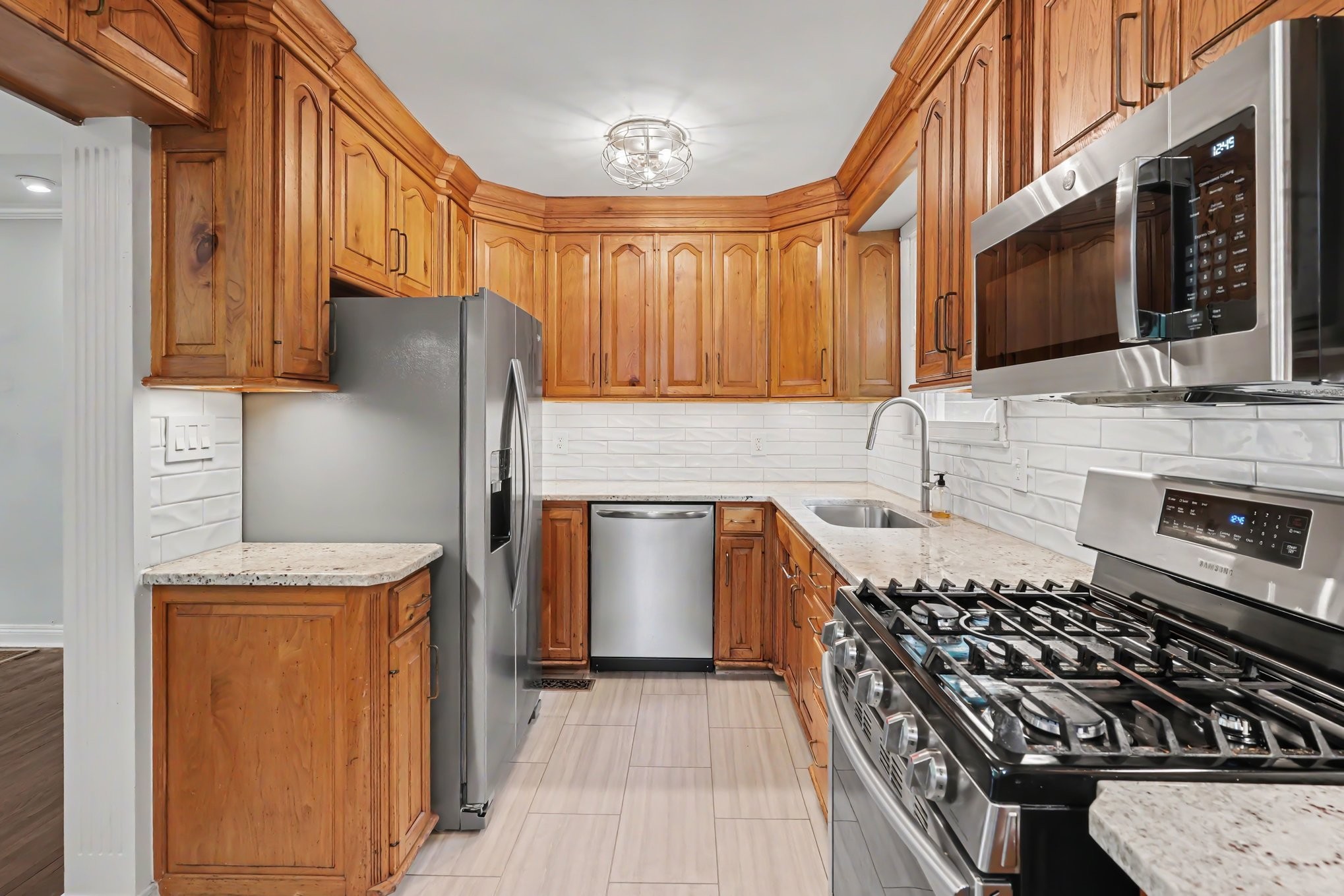 5304 Eulala Dr Property Photo 5