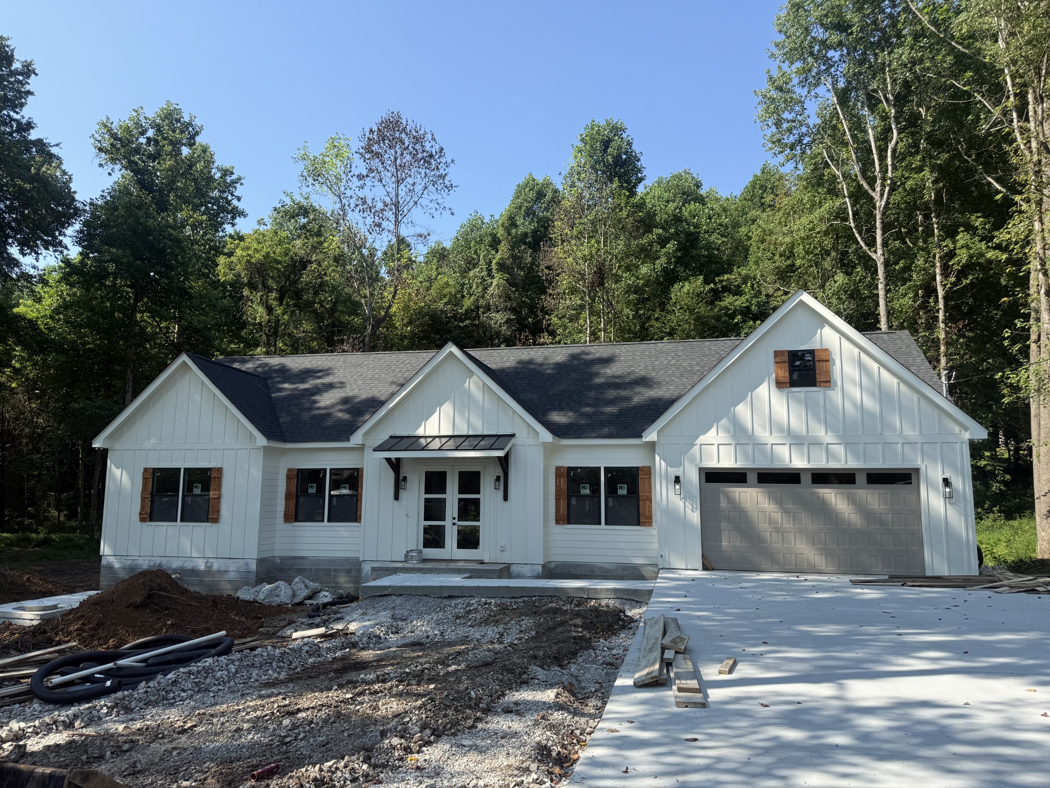 198 Cave Circle Property Photo 1
