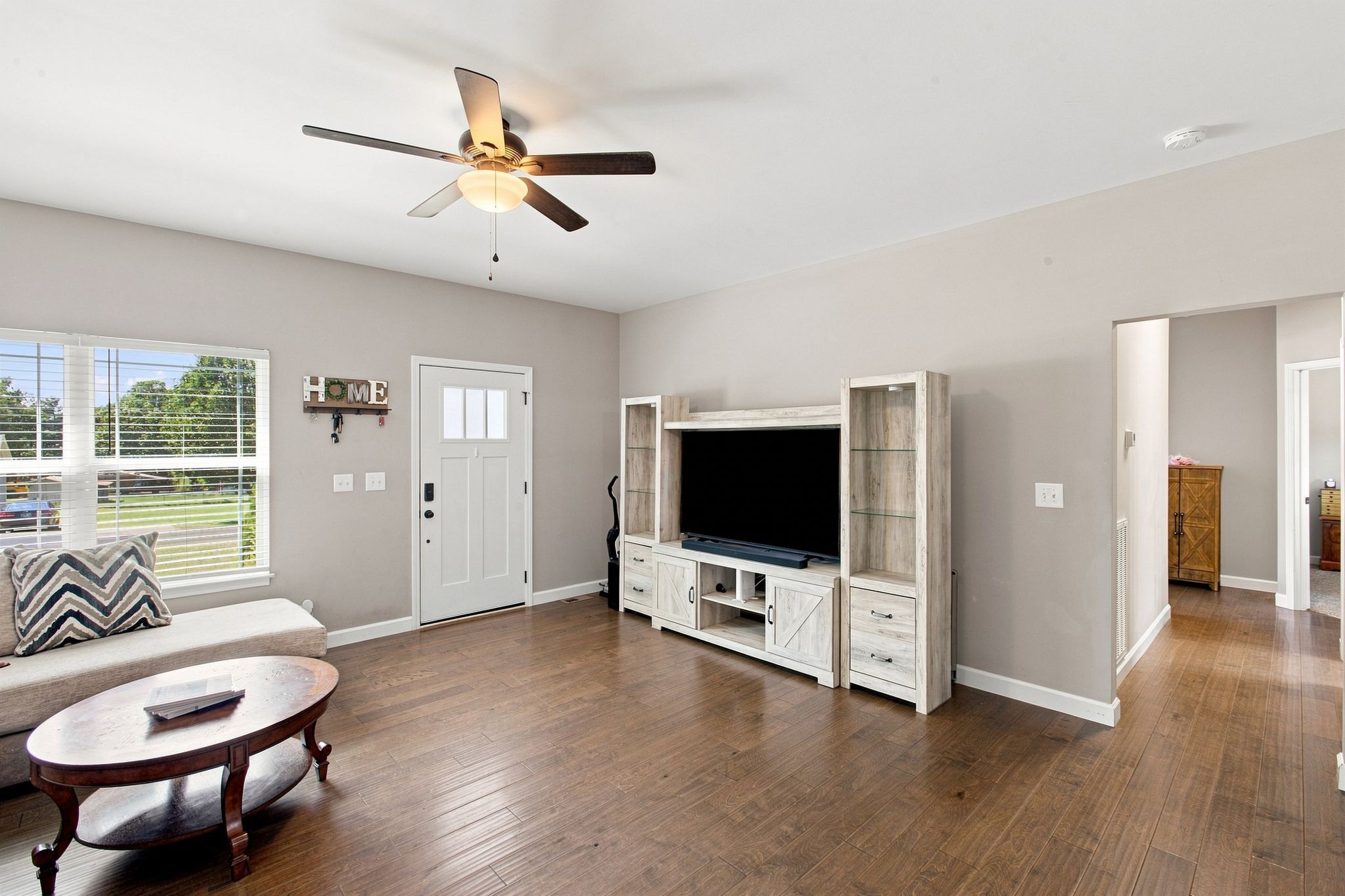 1204 Redden Ln Property Photo 6