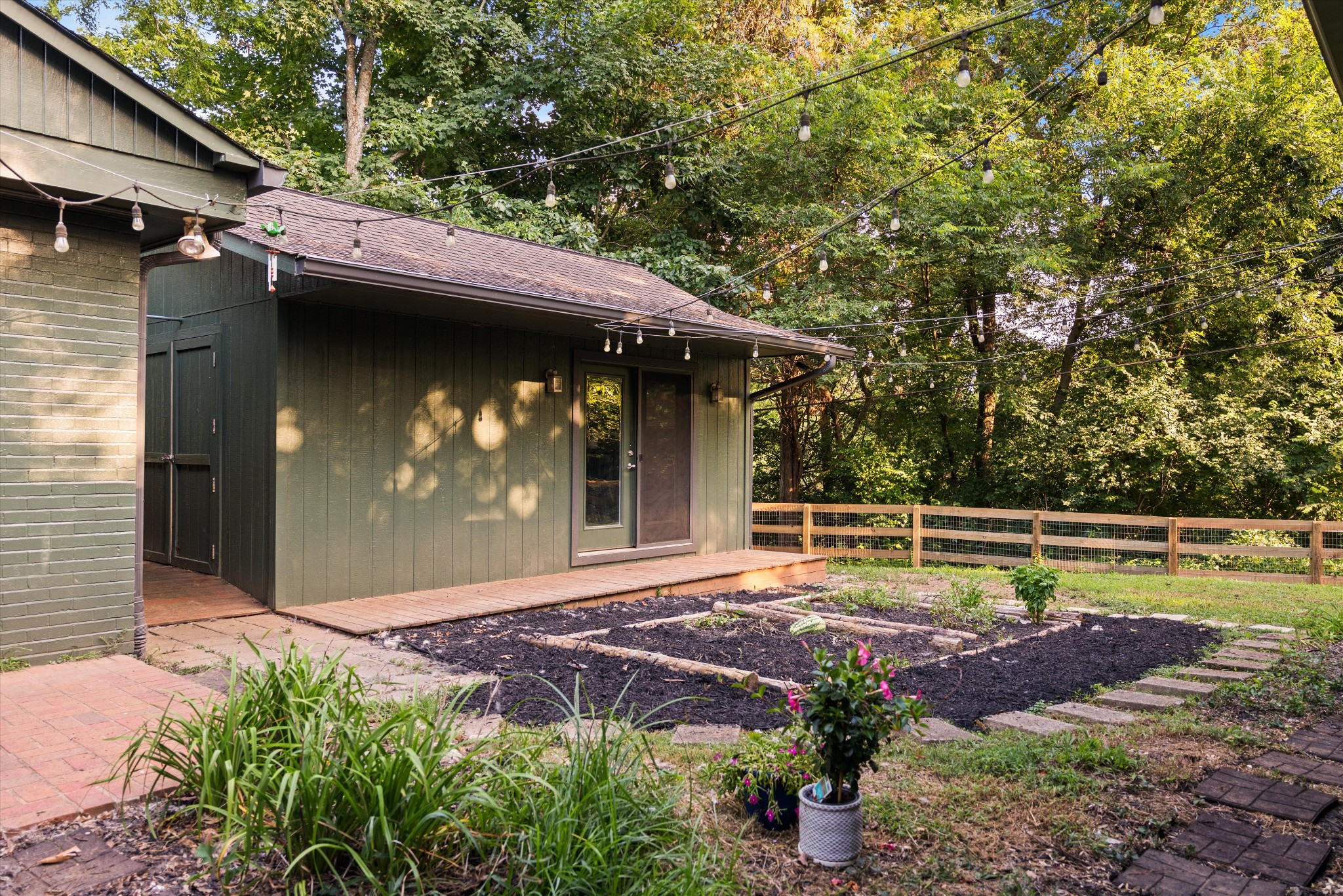 209 Woods Dr Property Photo 56