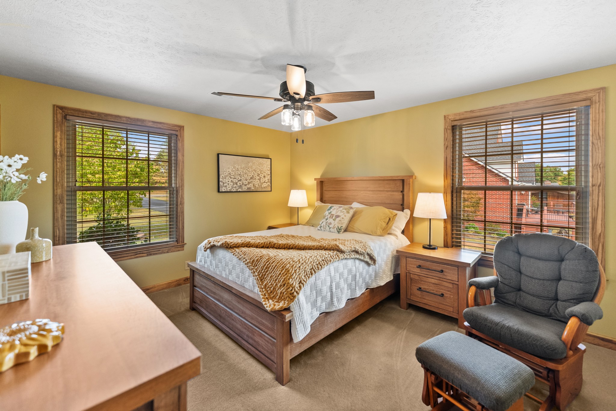 489 Page Dr Property Photo 18