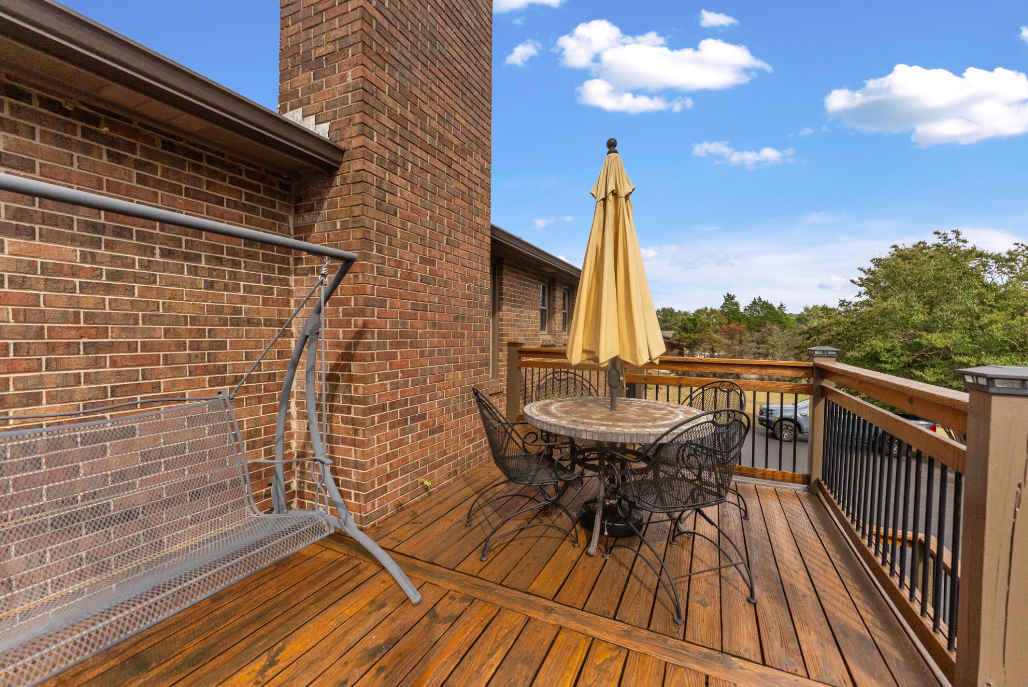 489 Page Dr Property Photo 22
