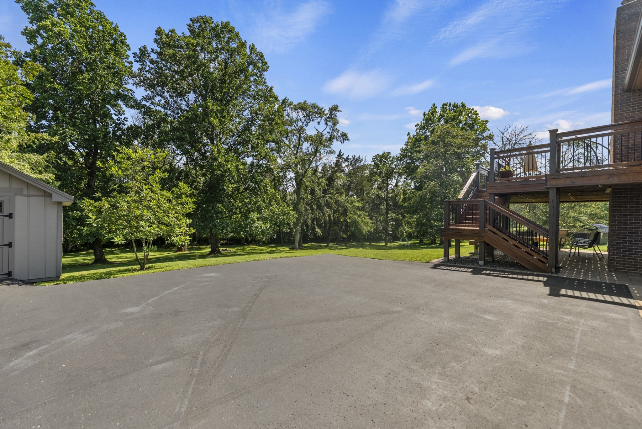 489 Page Dr Property Photo 32