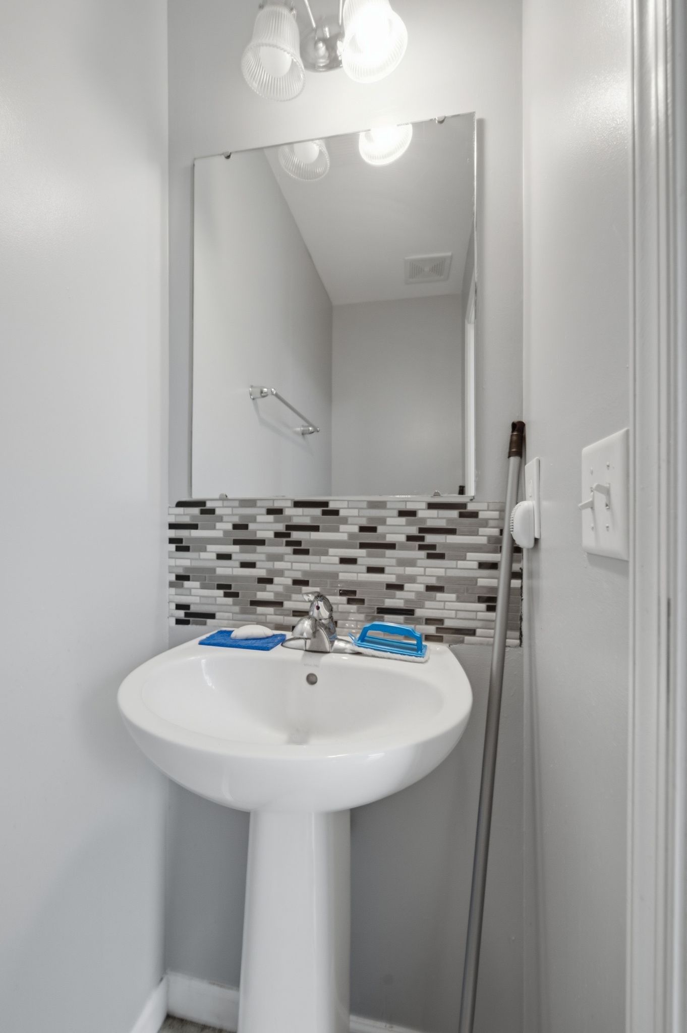 265 Hollandale Rd, E Property Photo 9