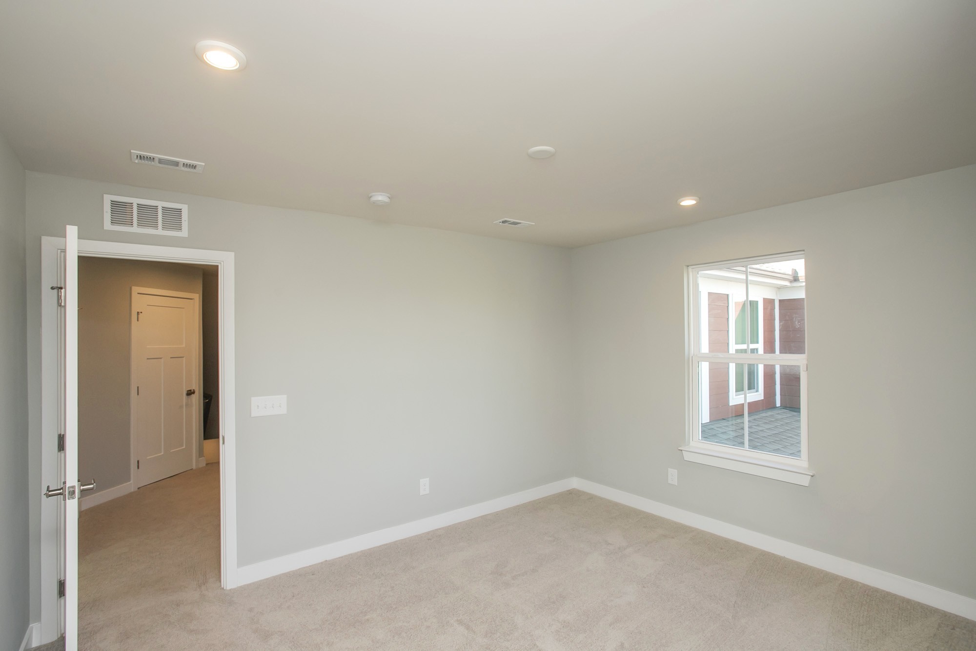 103 Great Falls Ct Property Photo 31