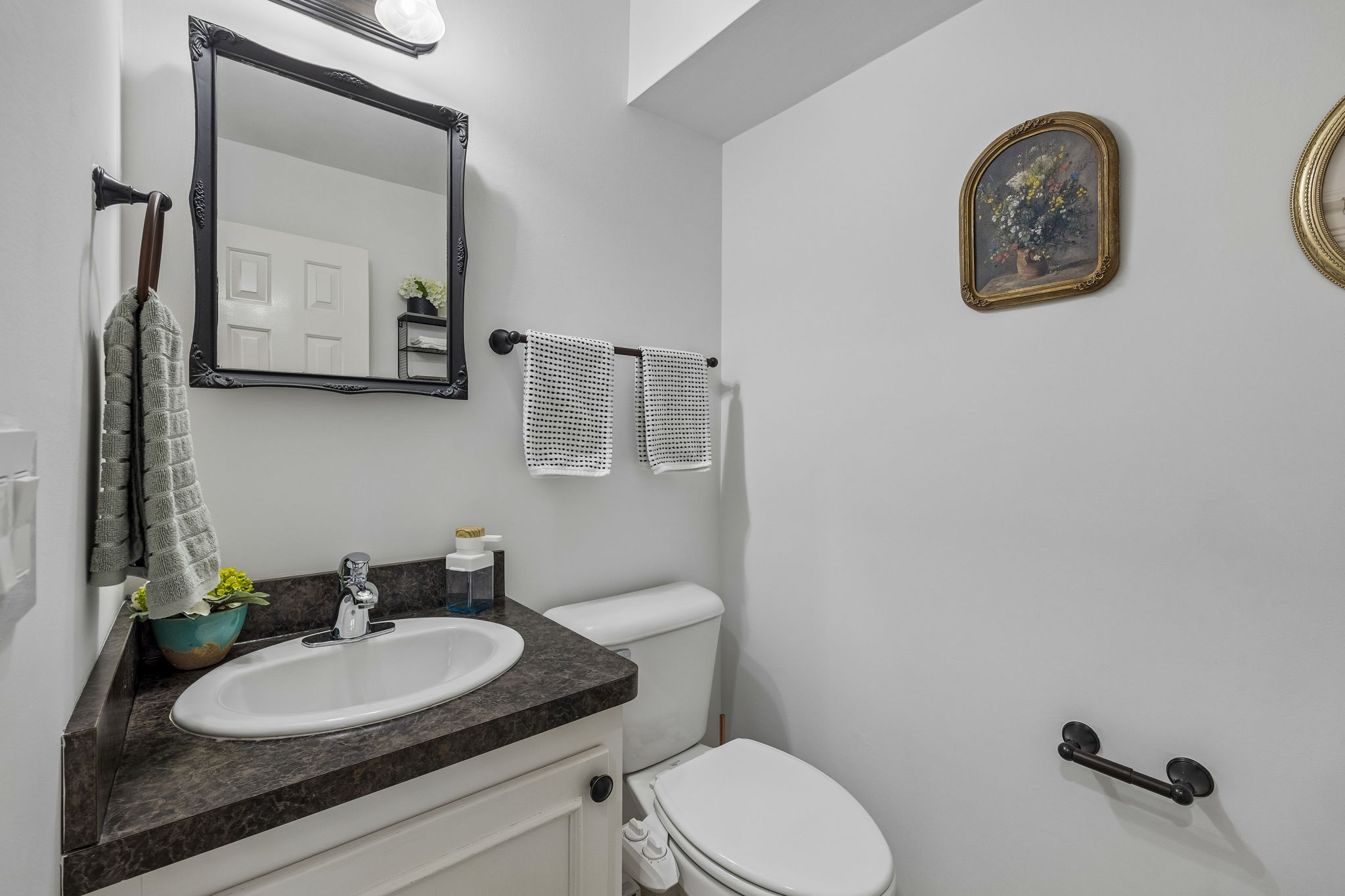 968 Todd Preis Dr Property Photo 27