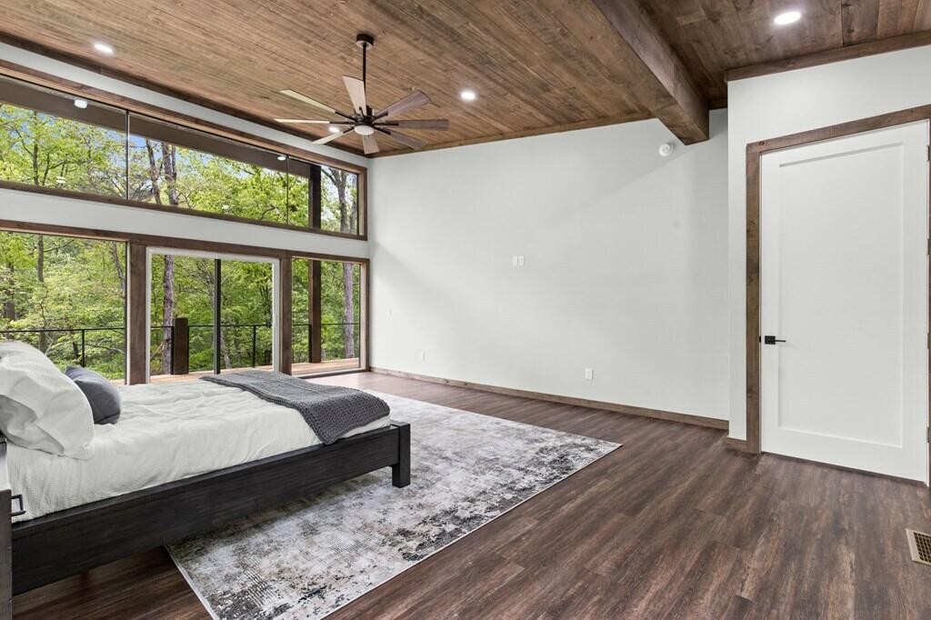 148 Brookwood Drive Property Photo 32