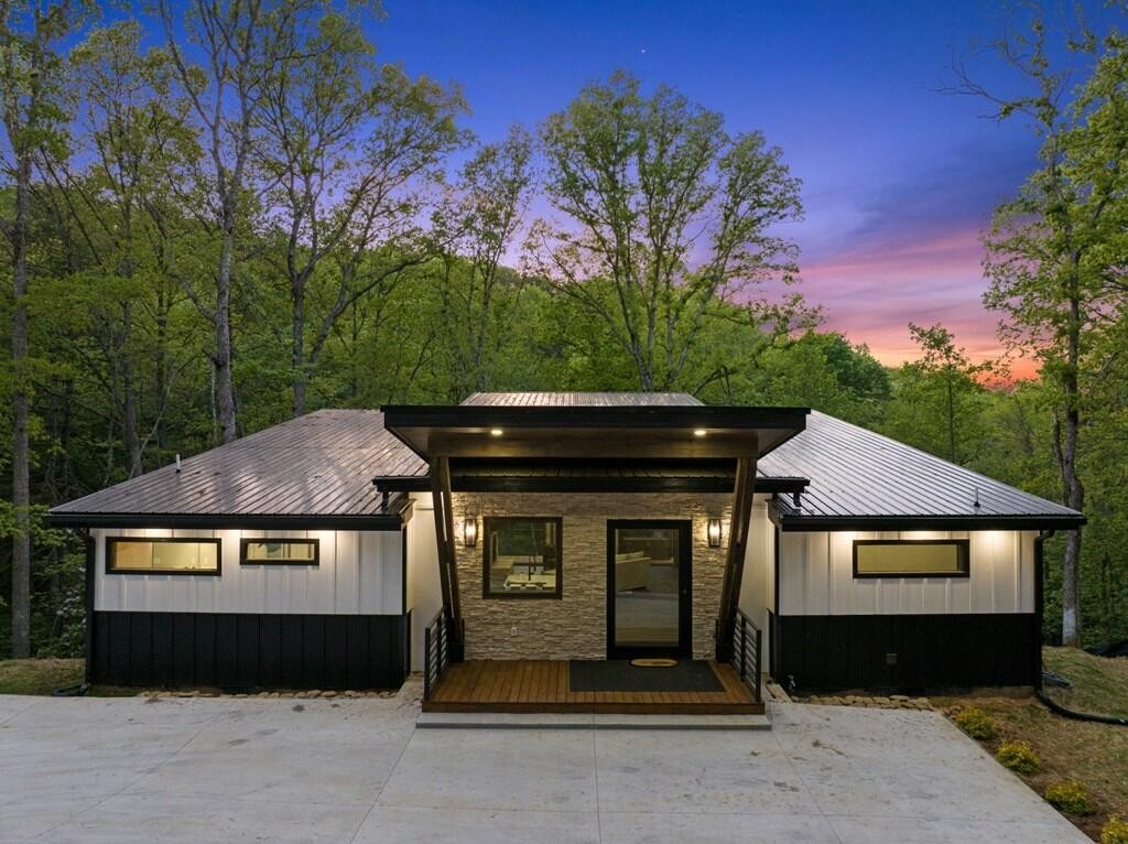 148 Brookwood Drive Property Photo 39