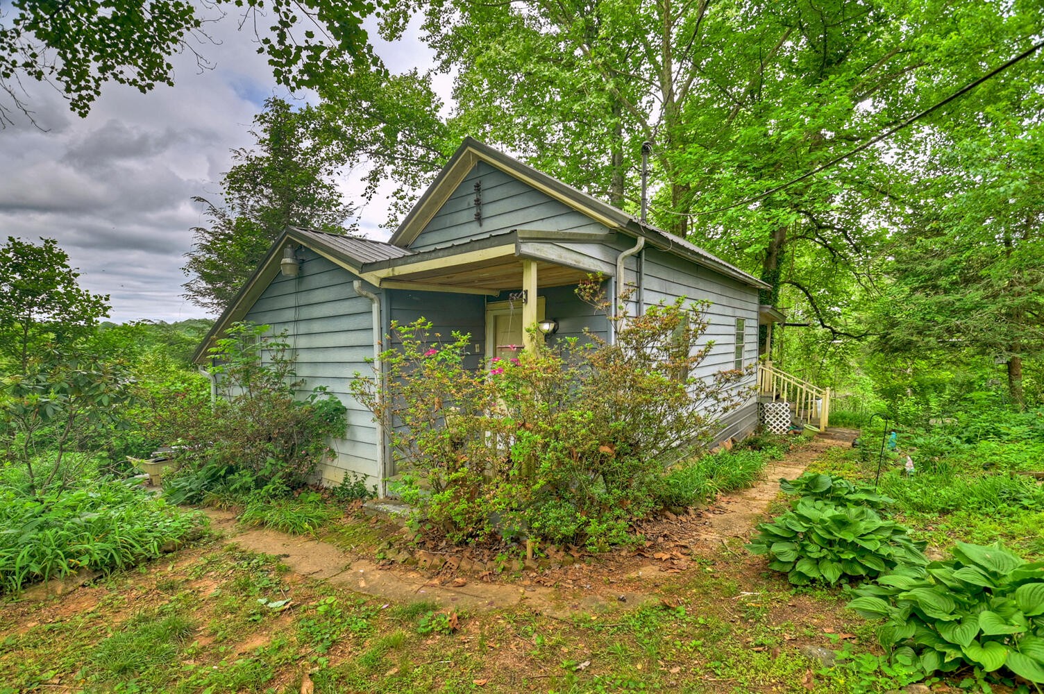 142 First Street Property Photo 6