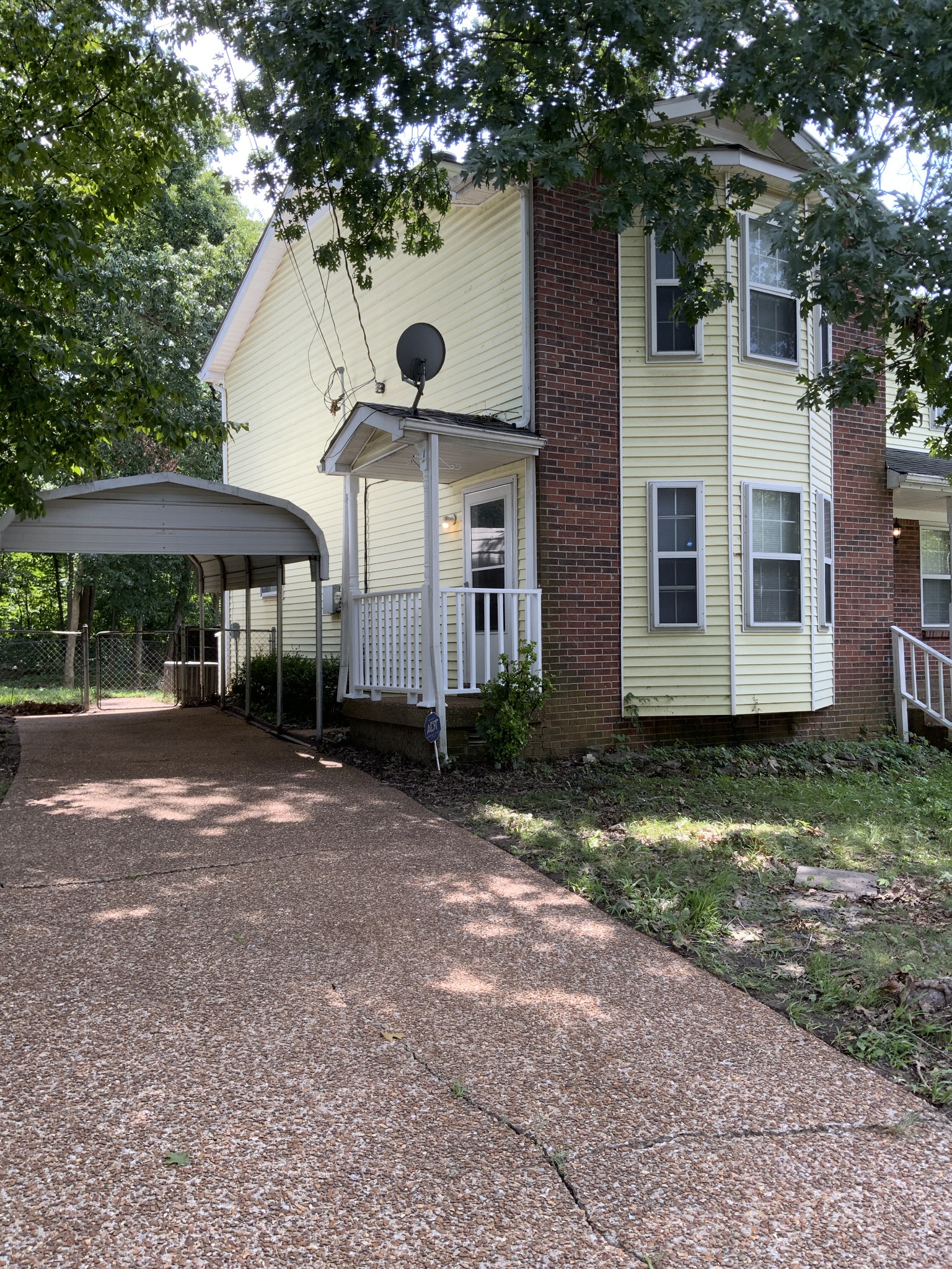 1105 Waggoner Ct, W Property Photo 1
