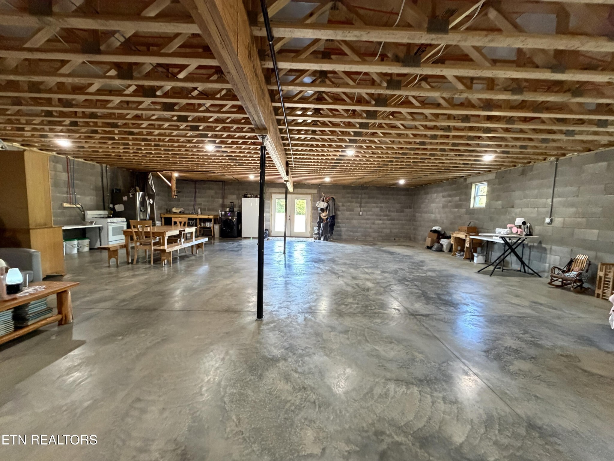 110 Don Conatser Rd Property Photo 28