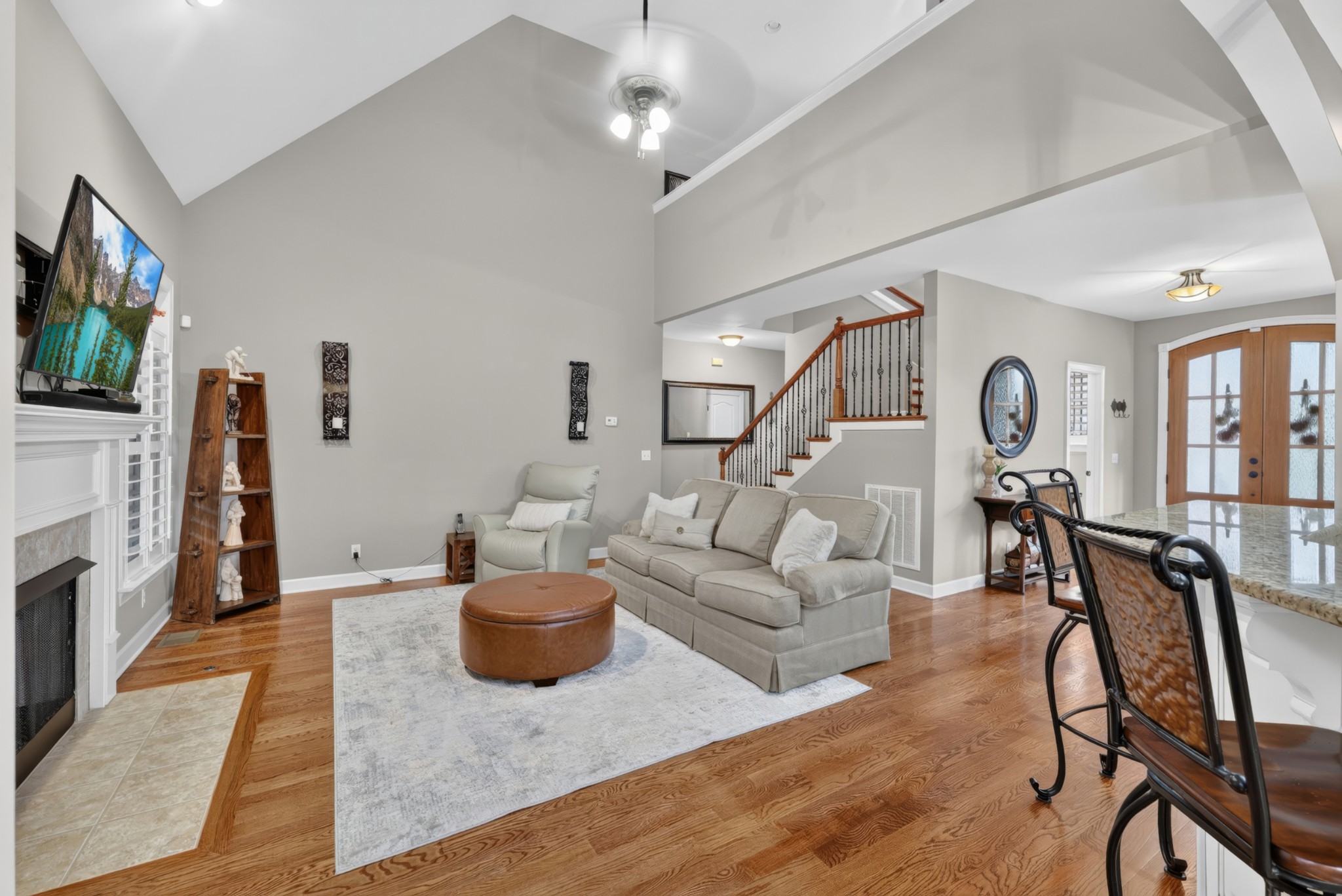1051 Five Coves Trce Property Photo 13