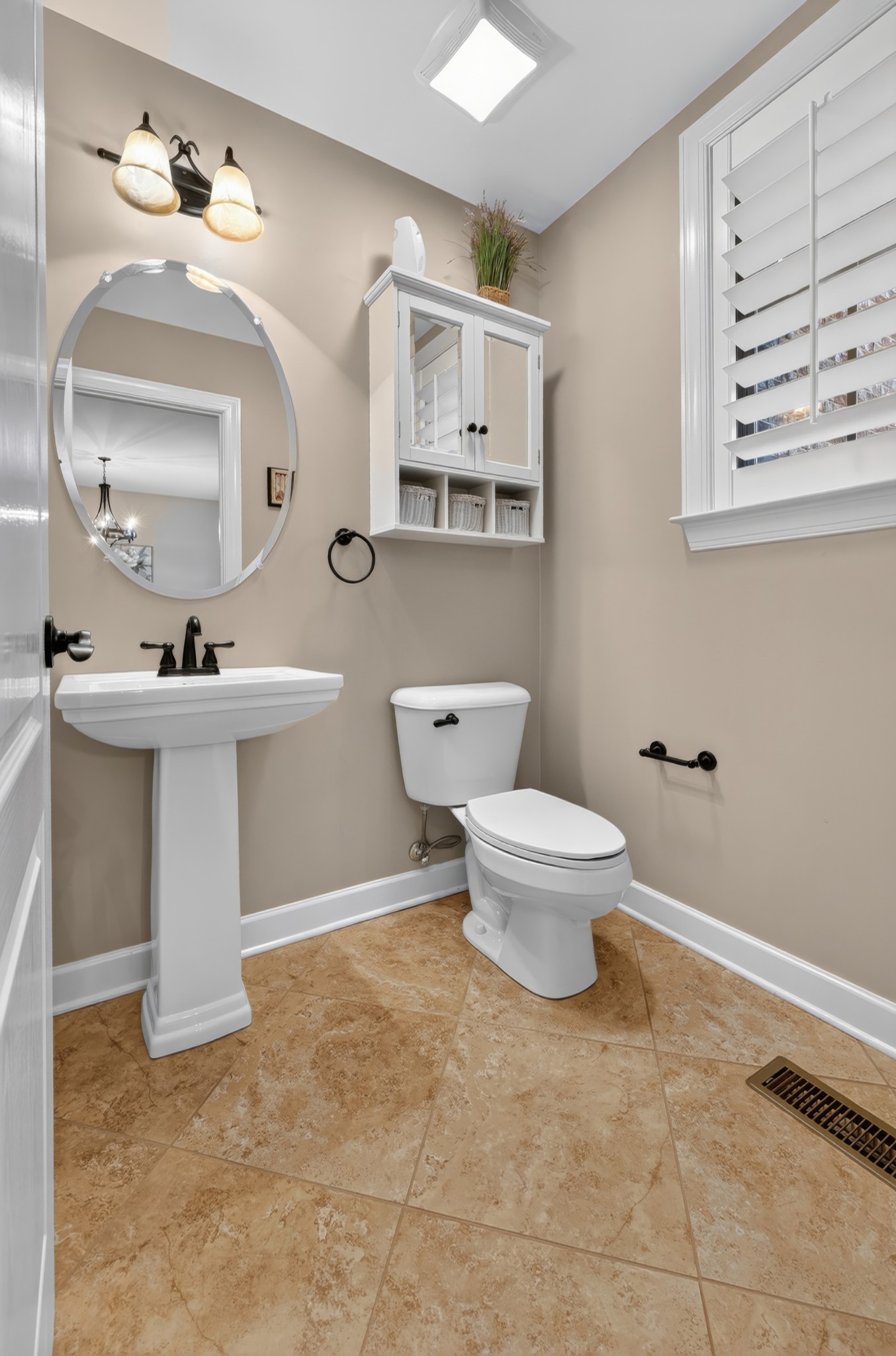 1051 Five Coves Trce Property Photo 21
