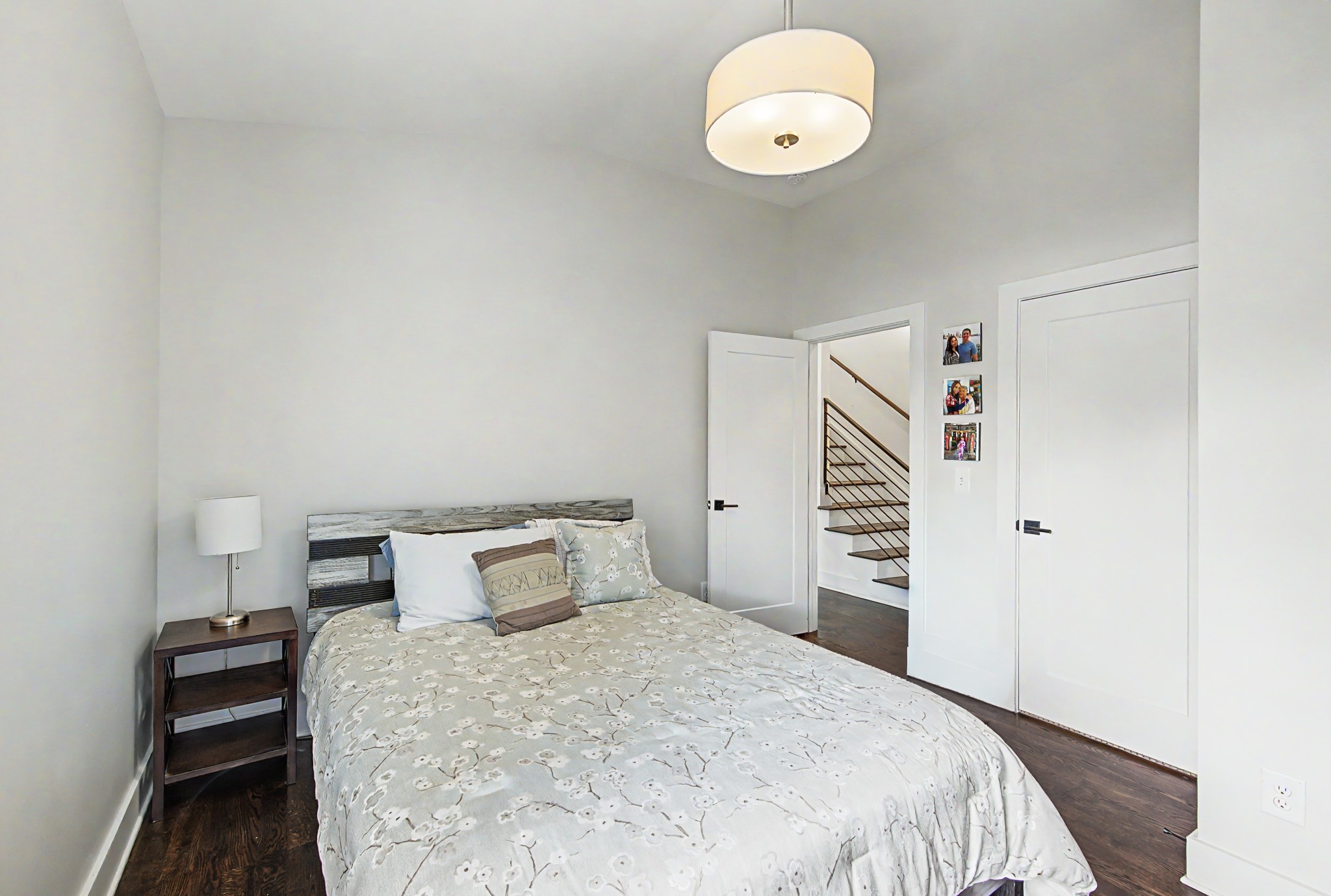 1606 10th Ave, N Property Photo 24