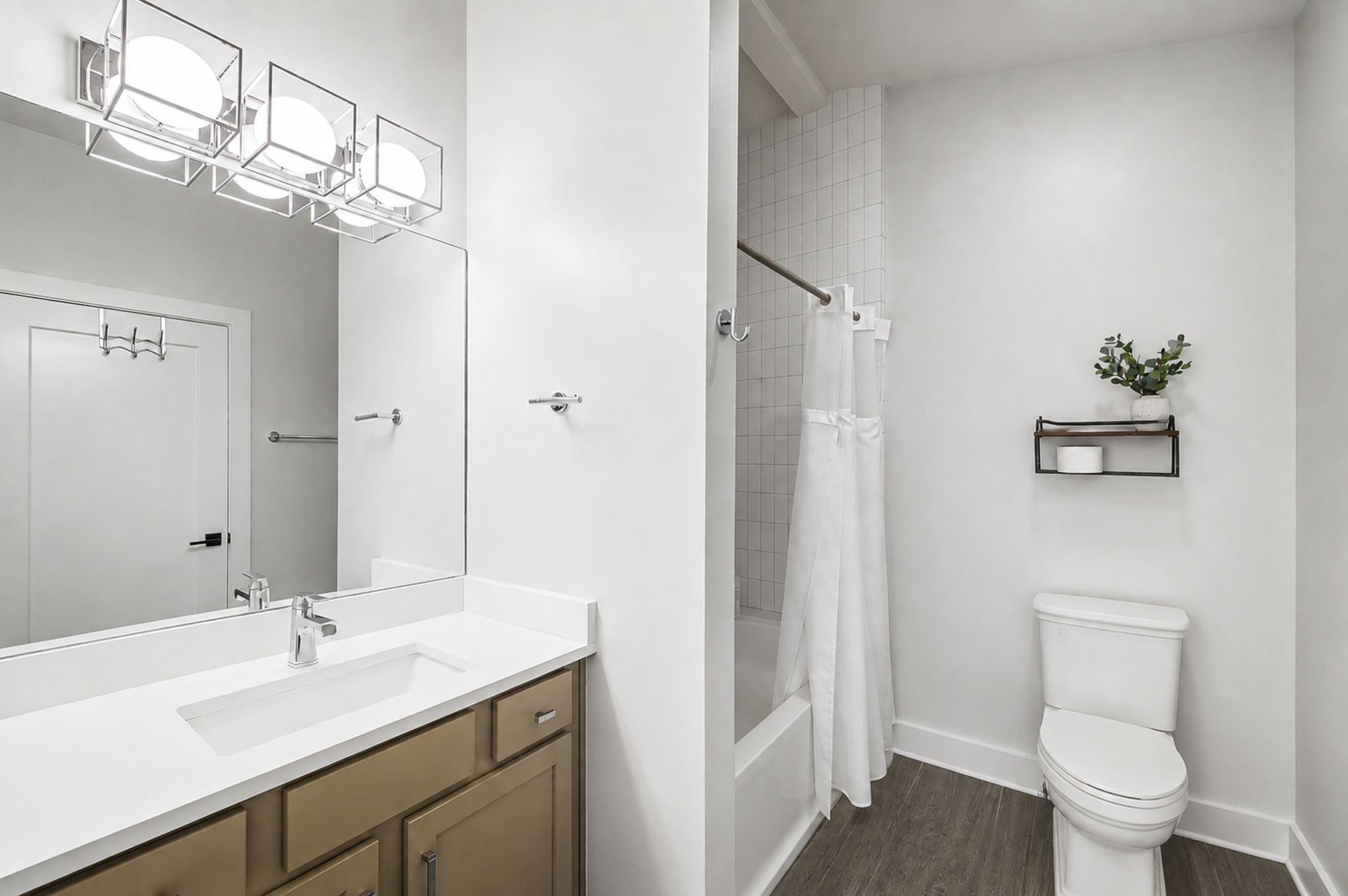1606 10th Ave, N Property Photo 33