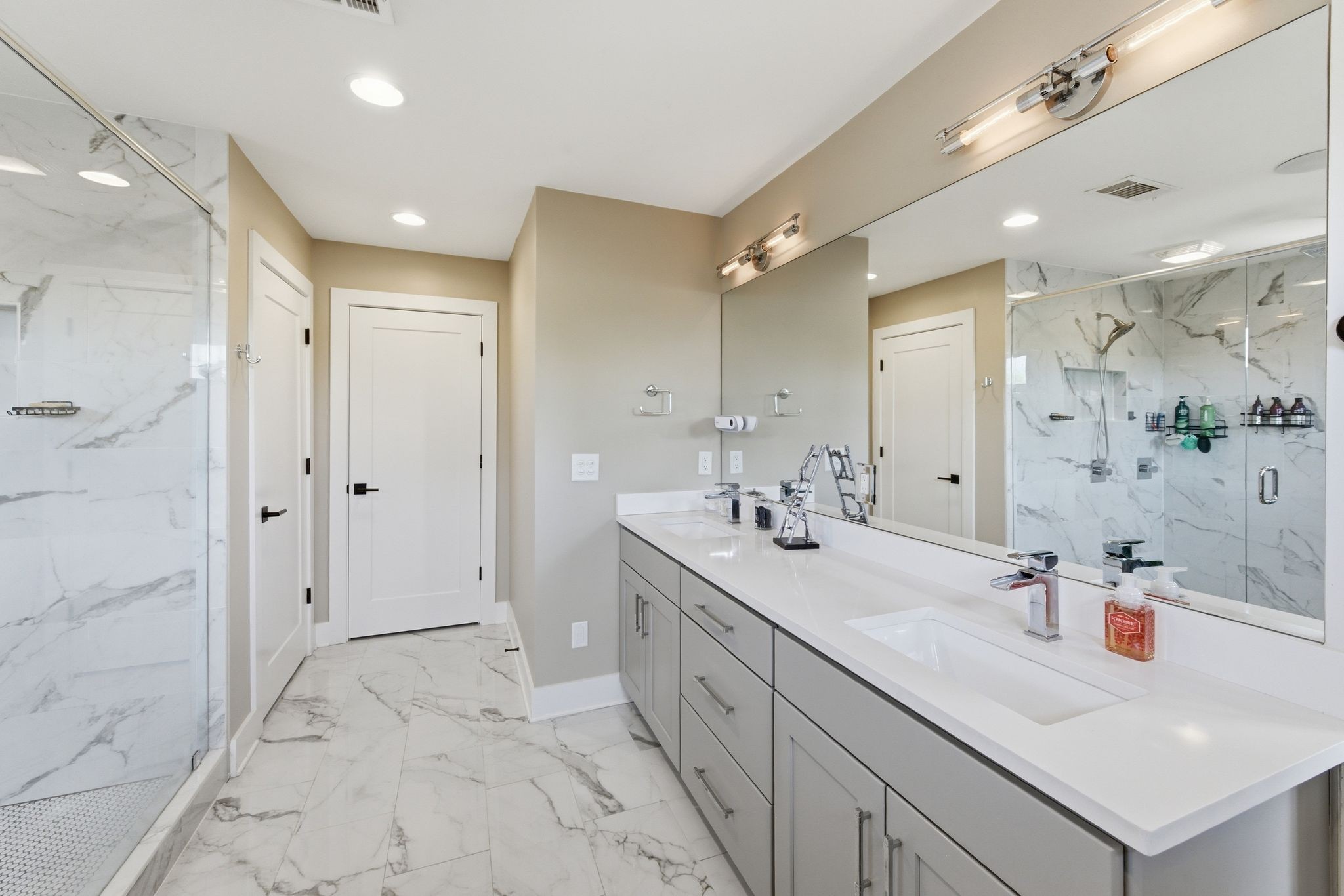 1606 10th Ave, N Property Photo 35