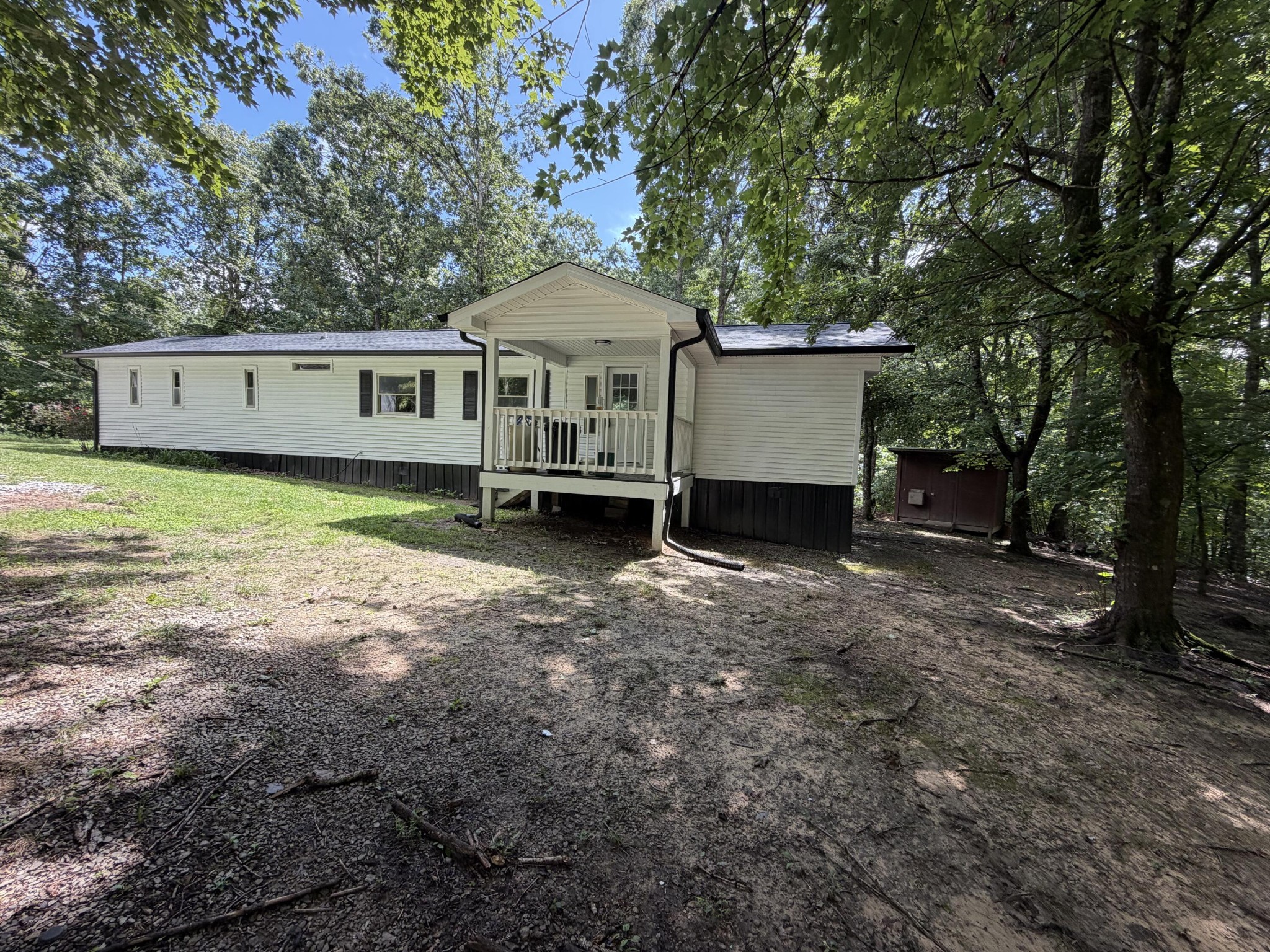 1004 Chestnut Ridge Road Property Photo 1